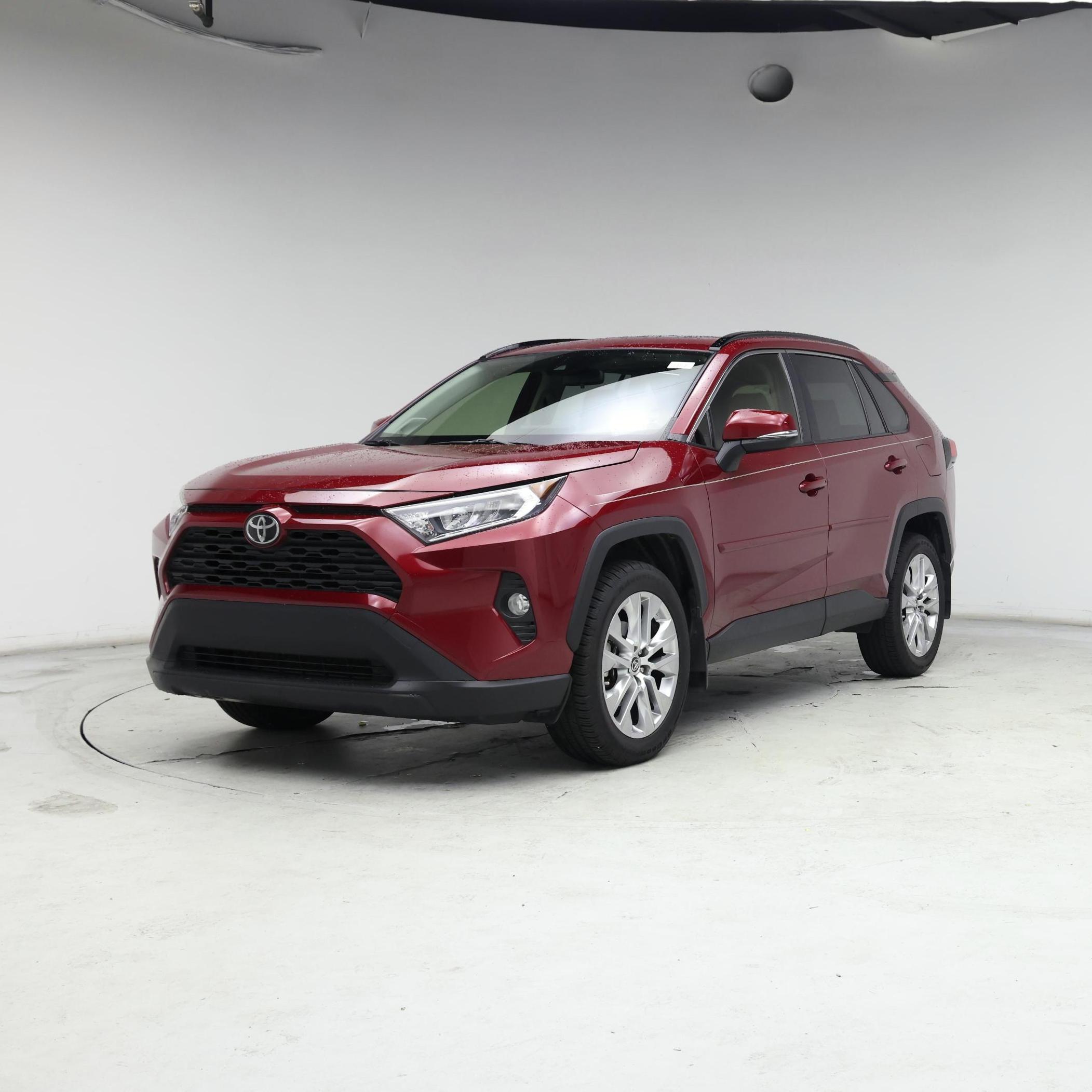 Thumbnail: 2019 Toyota RAV4 - 4