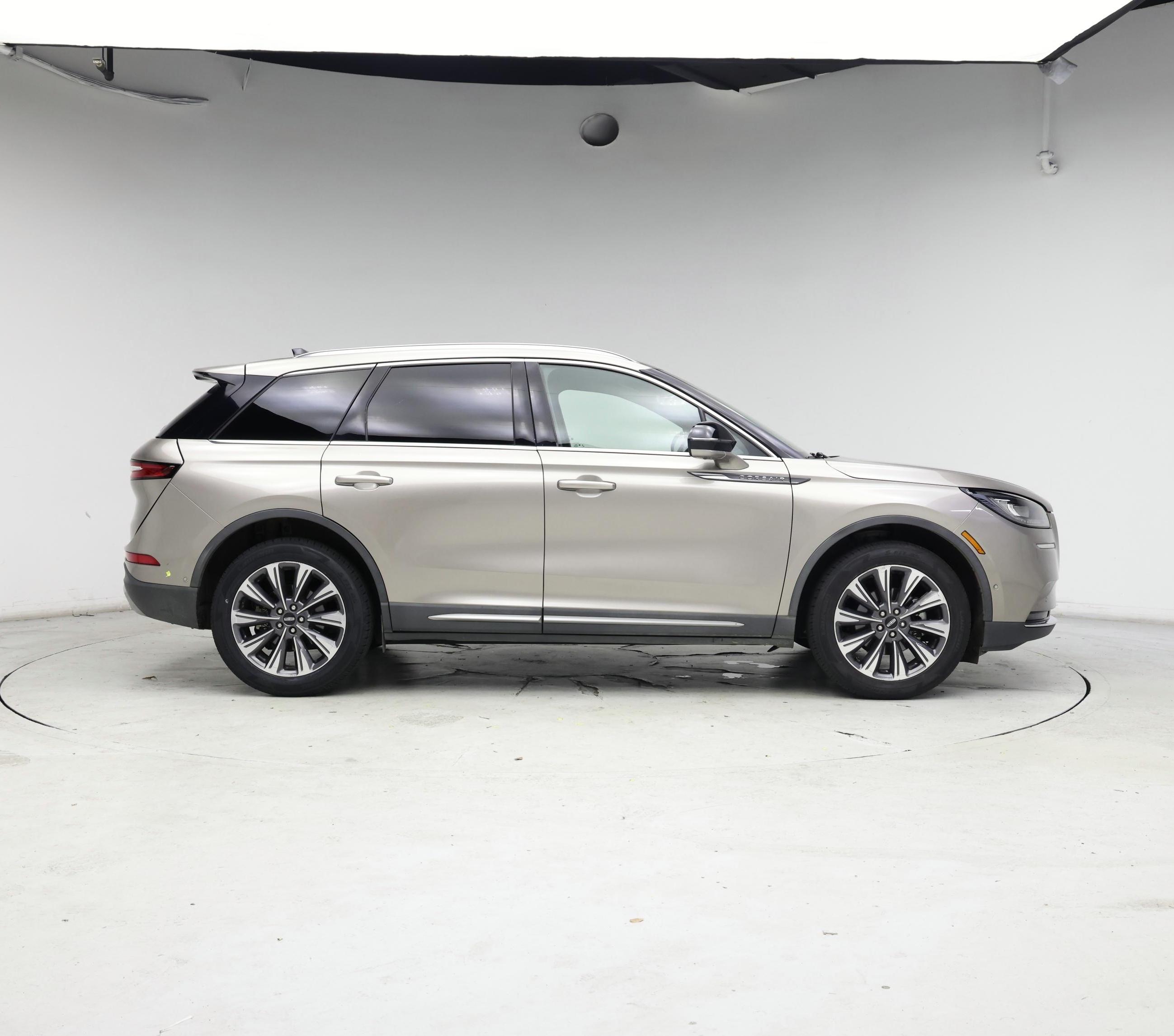 Thumbnail: 2020 Lincoln Corsair - 7