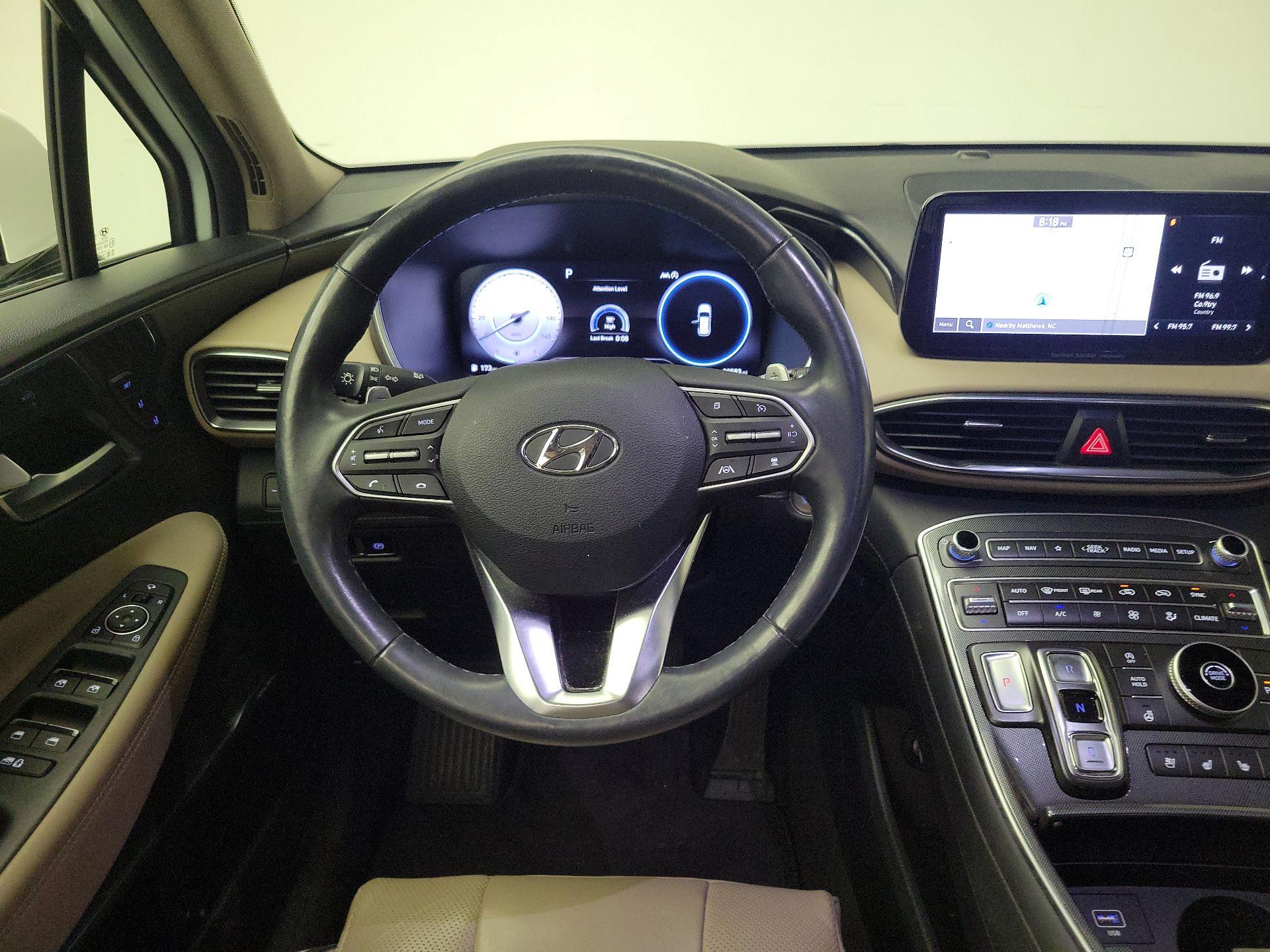 Thumbnail: 2022 Hyundai Santa Fe - 10