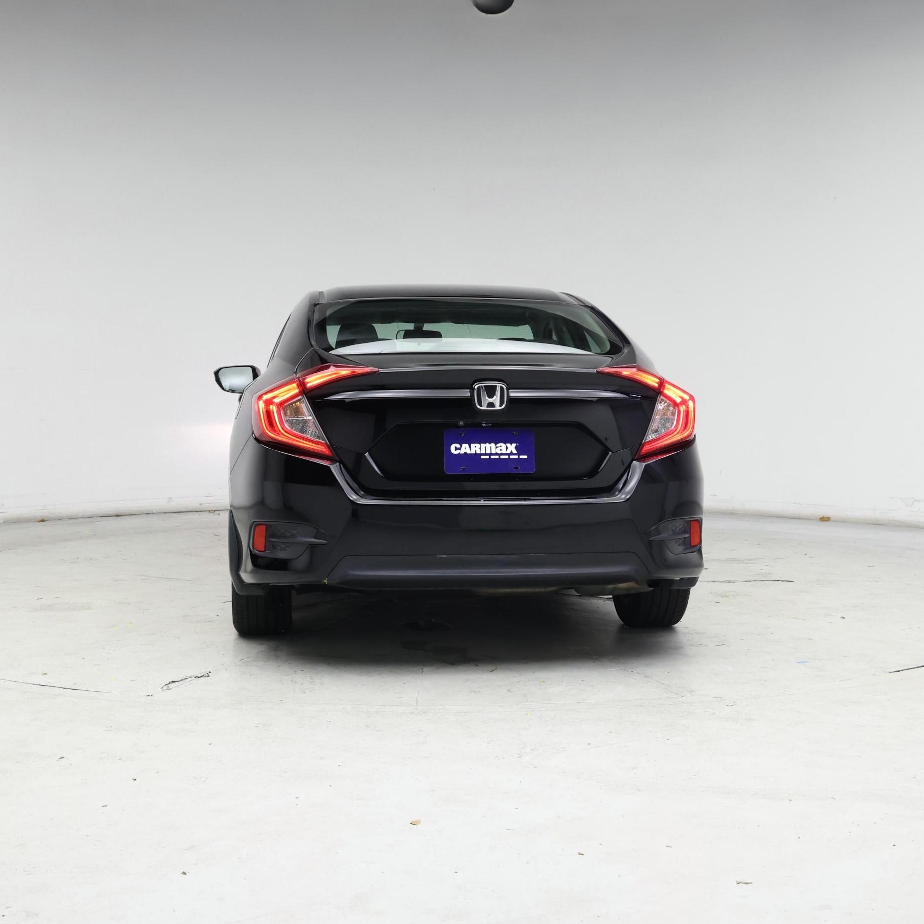 Thumbnail: 2016 Honda Civic - 6