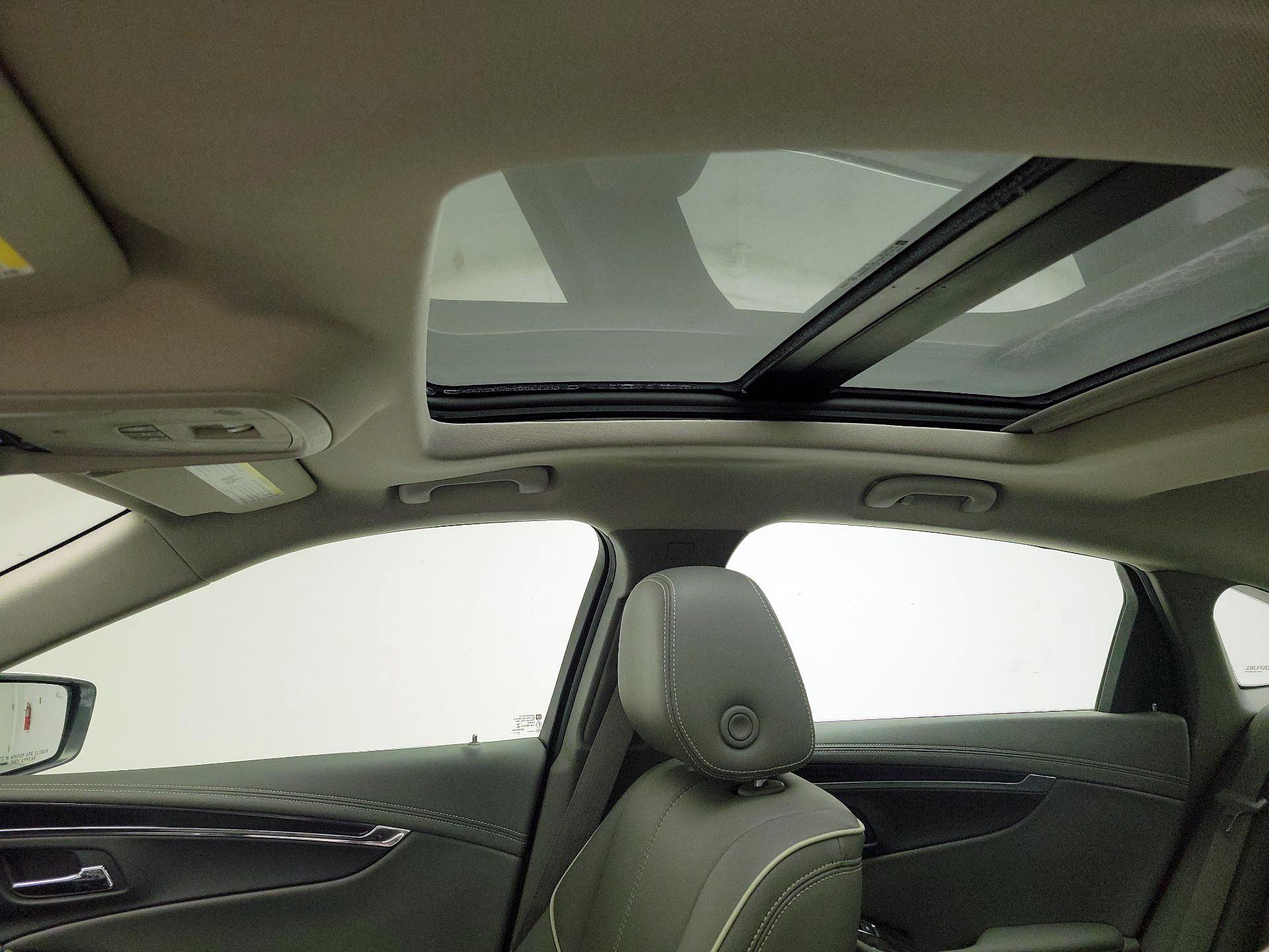 Thumbnail: 2015 Chevrolet Impala - 18