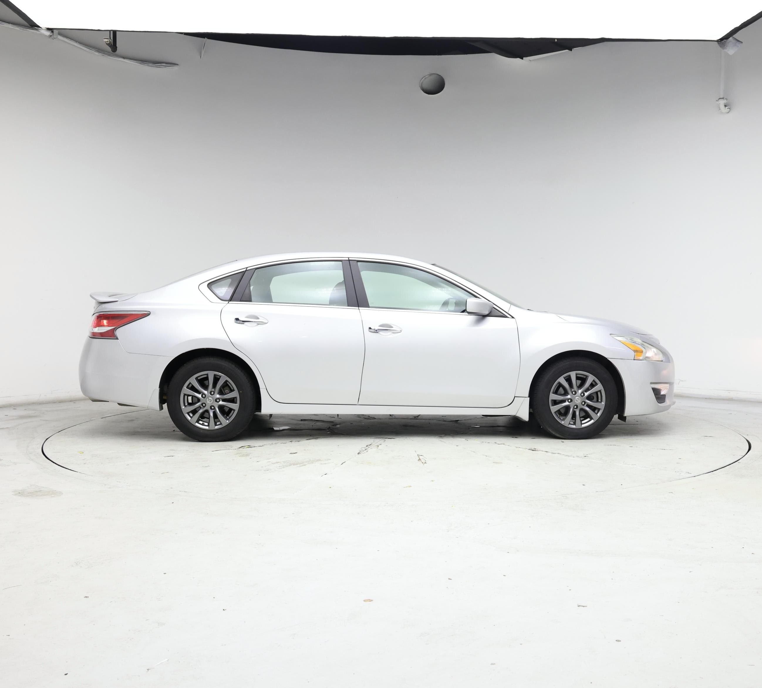 Thumbnail: 2015 Nissan Altima - 7