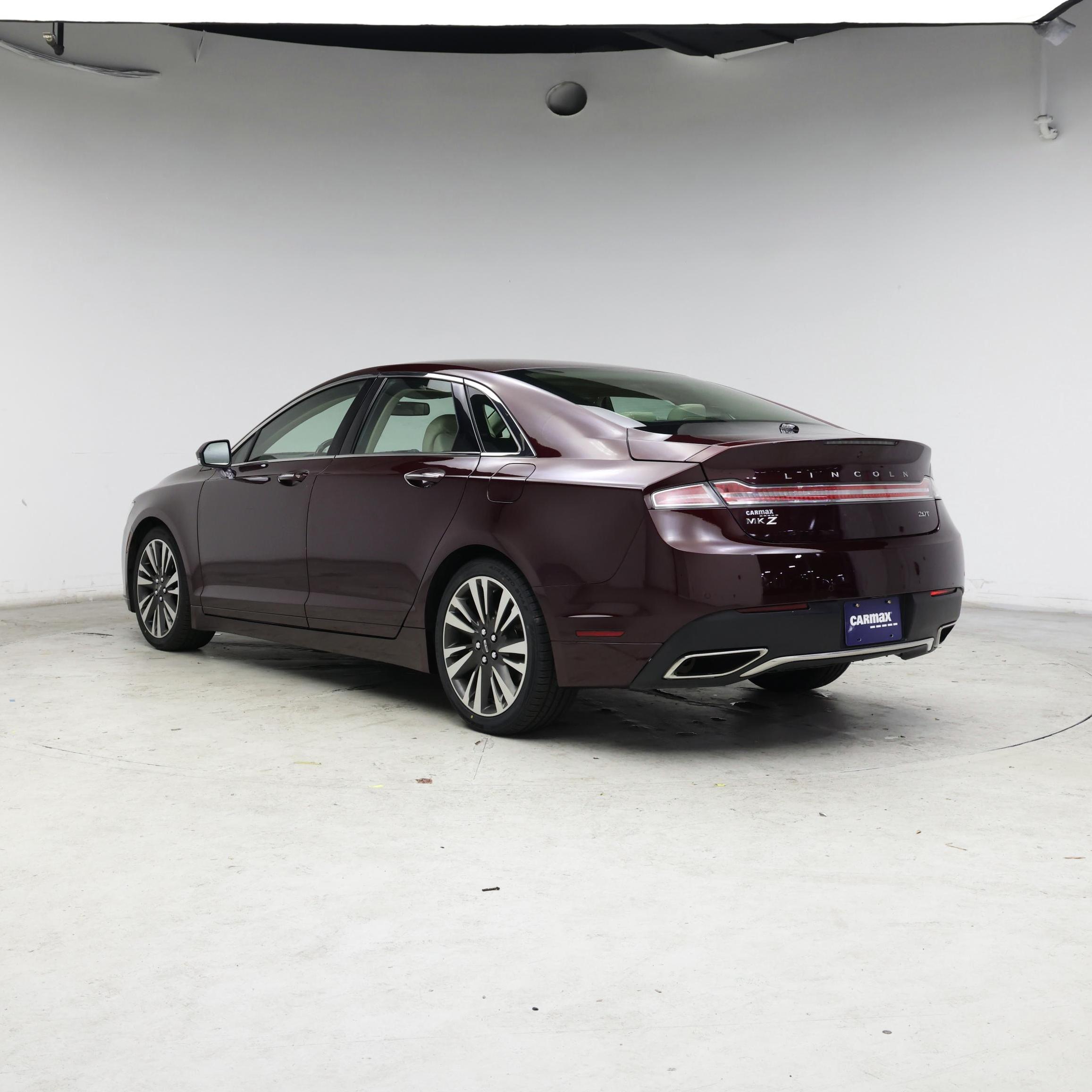 Thumbnail: 2017 Lincoln MKZ - 2
