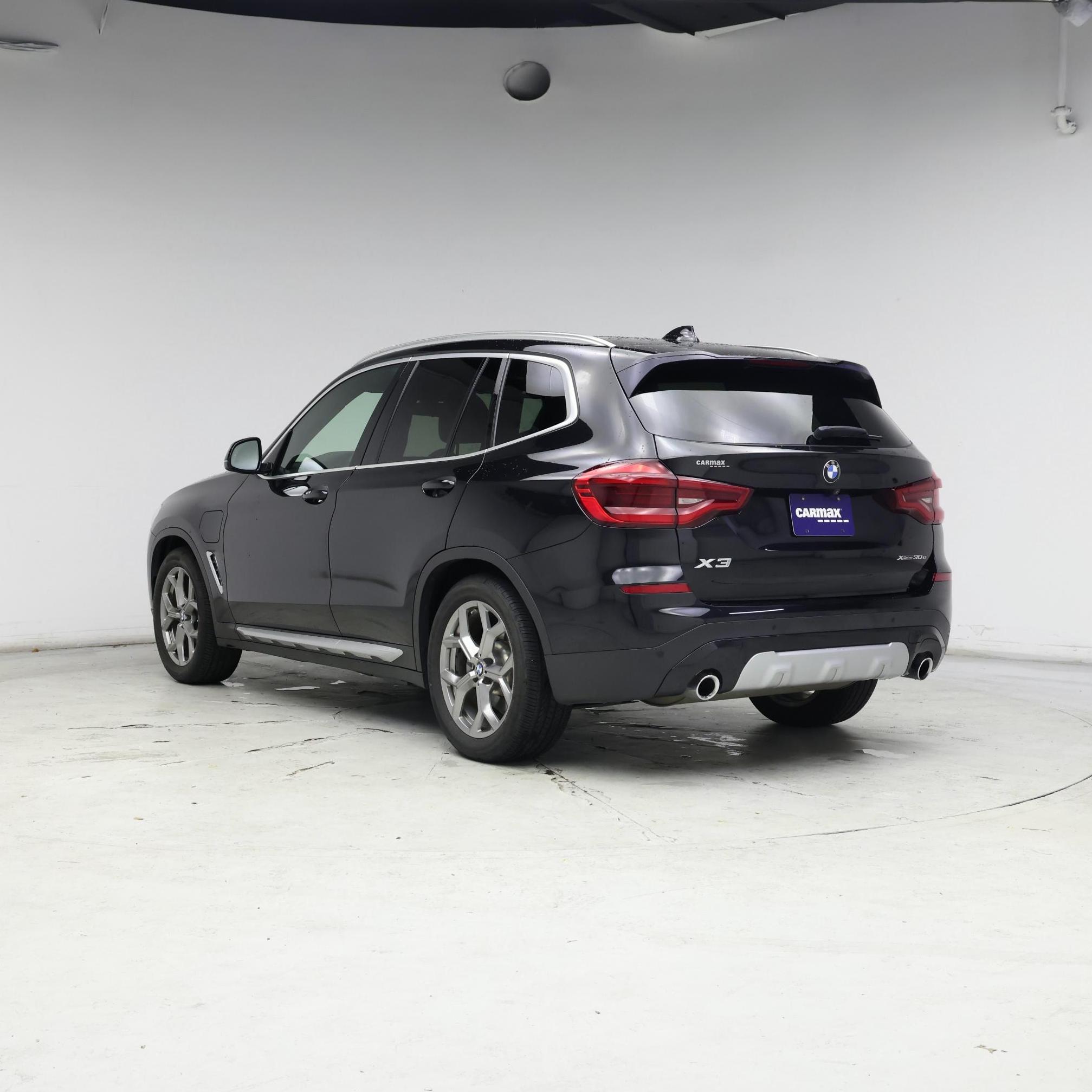 Thumbnail: 2021 BMW X3 - 2