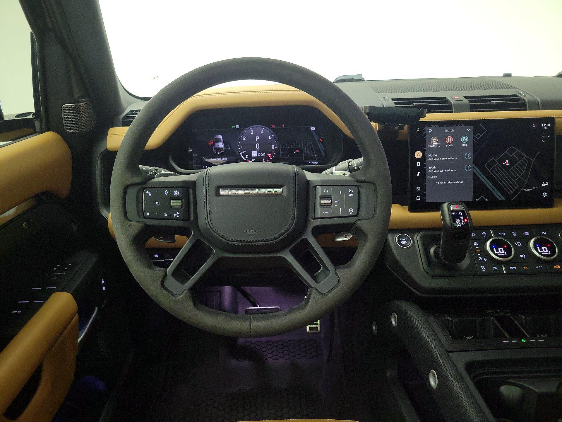 Thumbnail: 2024 Land Rover Defender - 10
