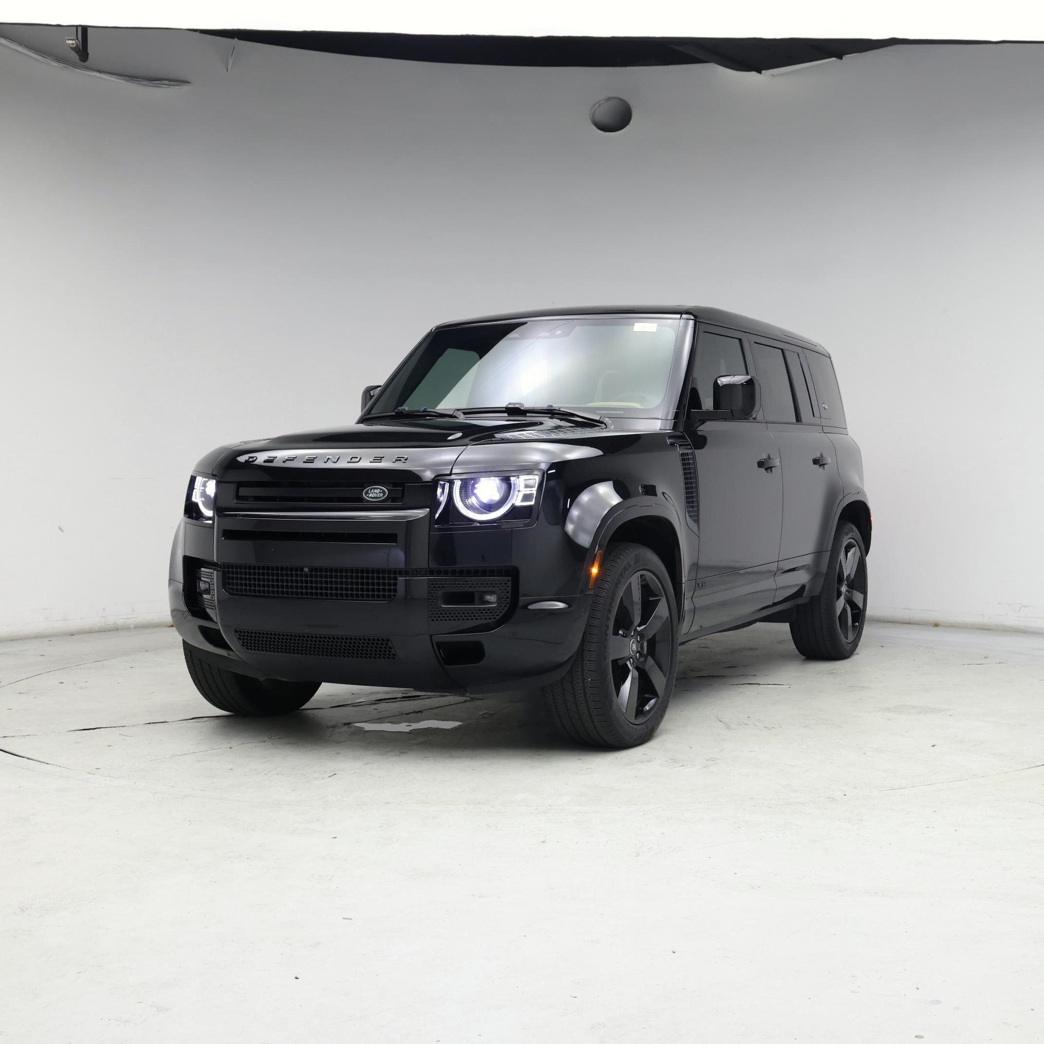 Thumbnail: 2024 Land Rover Defender - 4
