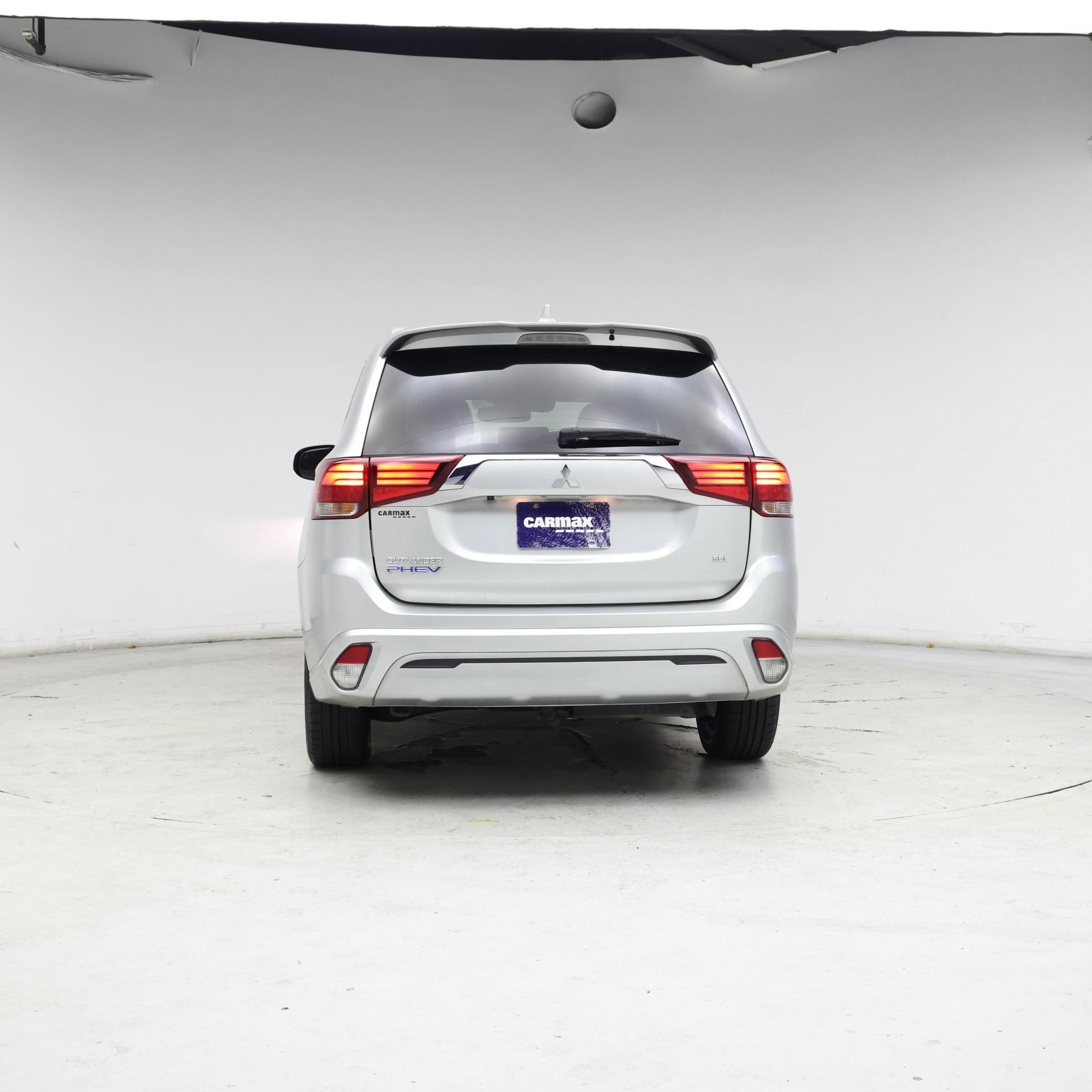 Thumbnail: 2022 Mitsubishi Outlander - 6