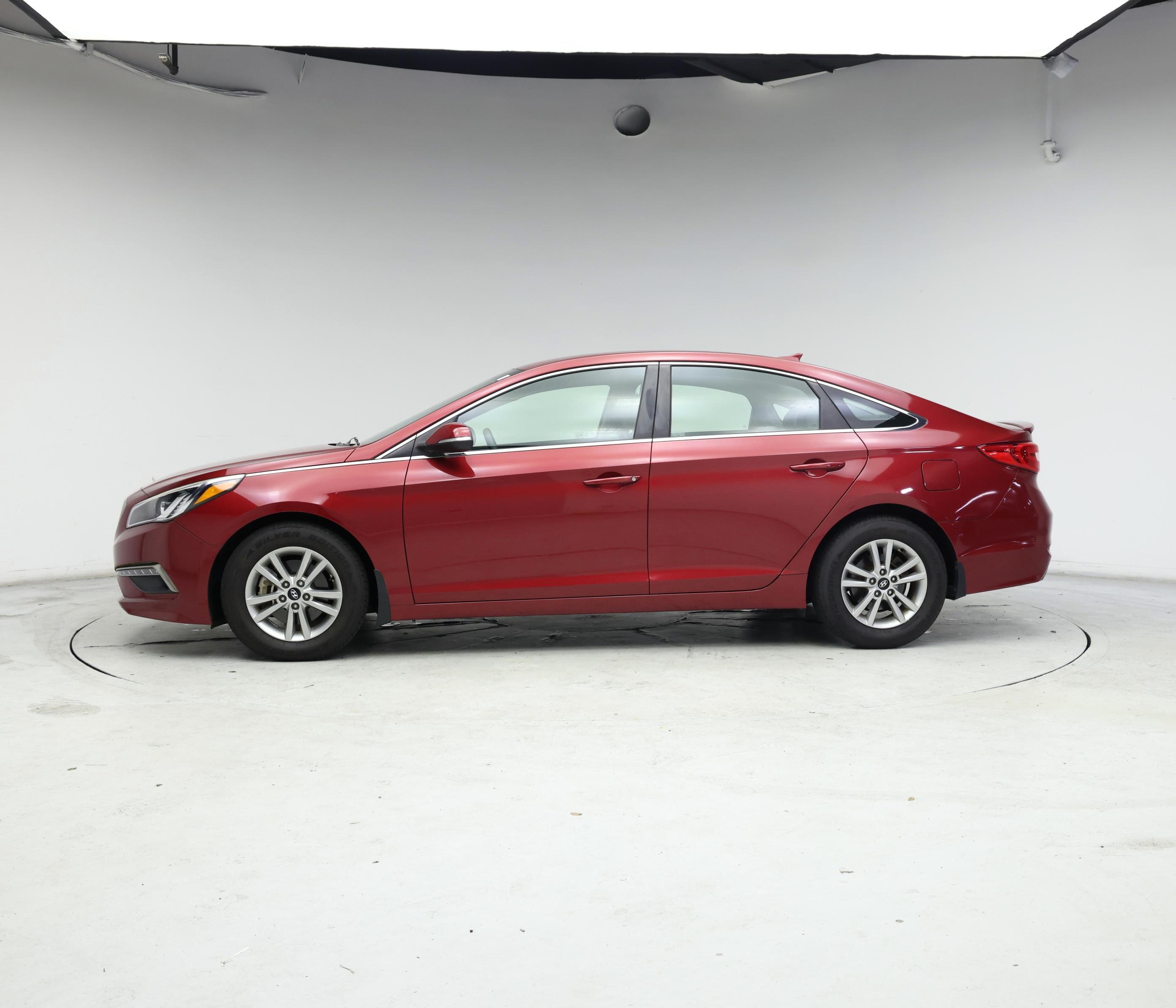 Thumbnail: 2015 Hyundai Sonata - 3