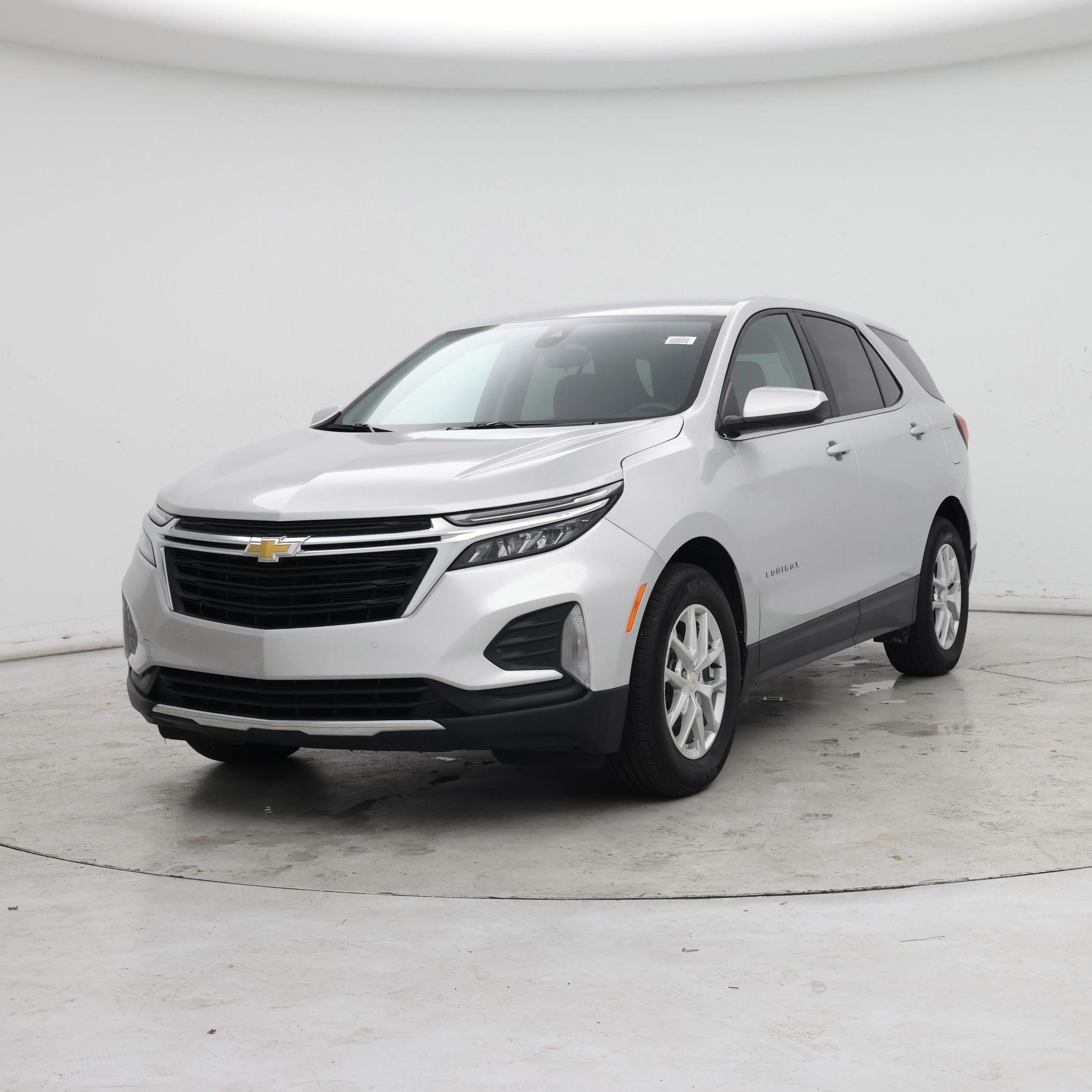Thumbnail: 2022 Chevrolet Equinox - 4