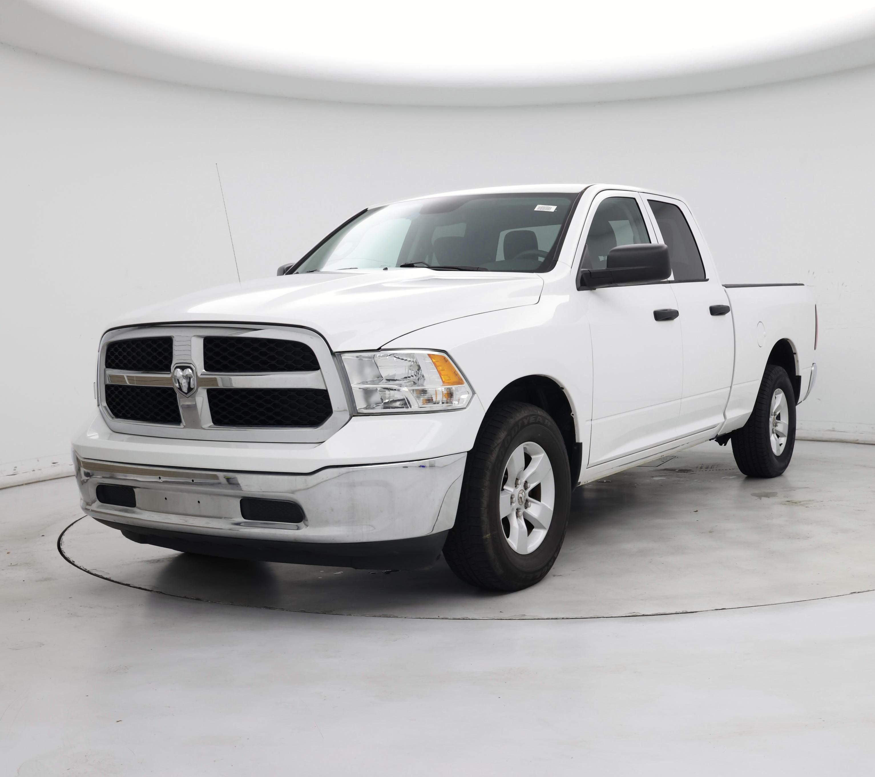 Thumbnail: 2021 RAM 1500 Classic - 4