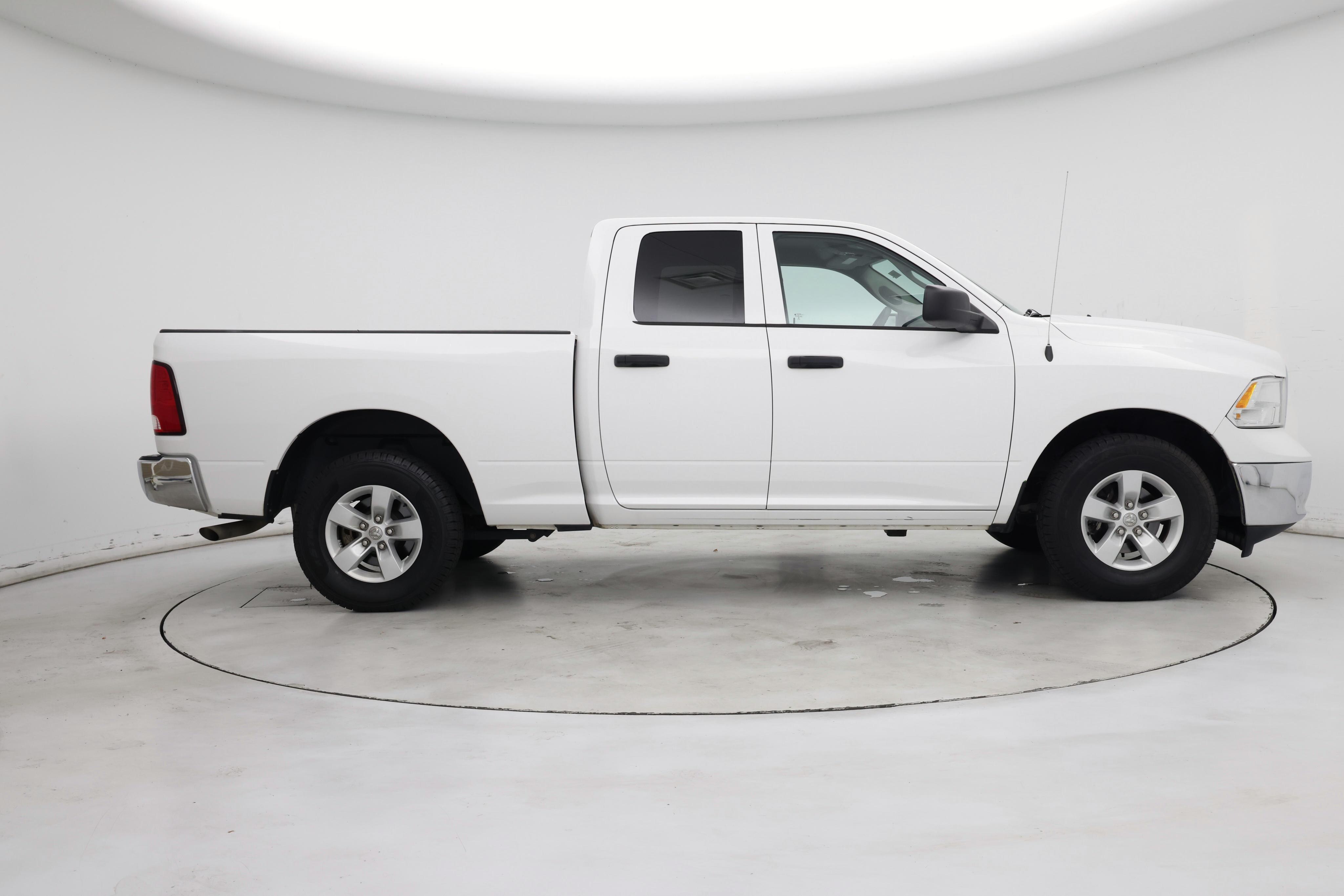 Thumbnail: 2021 RAM 1500 Classic - 7