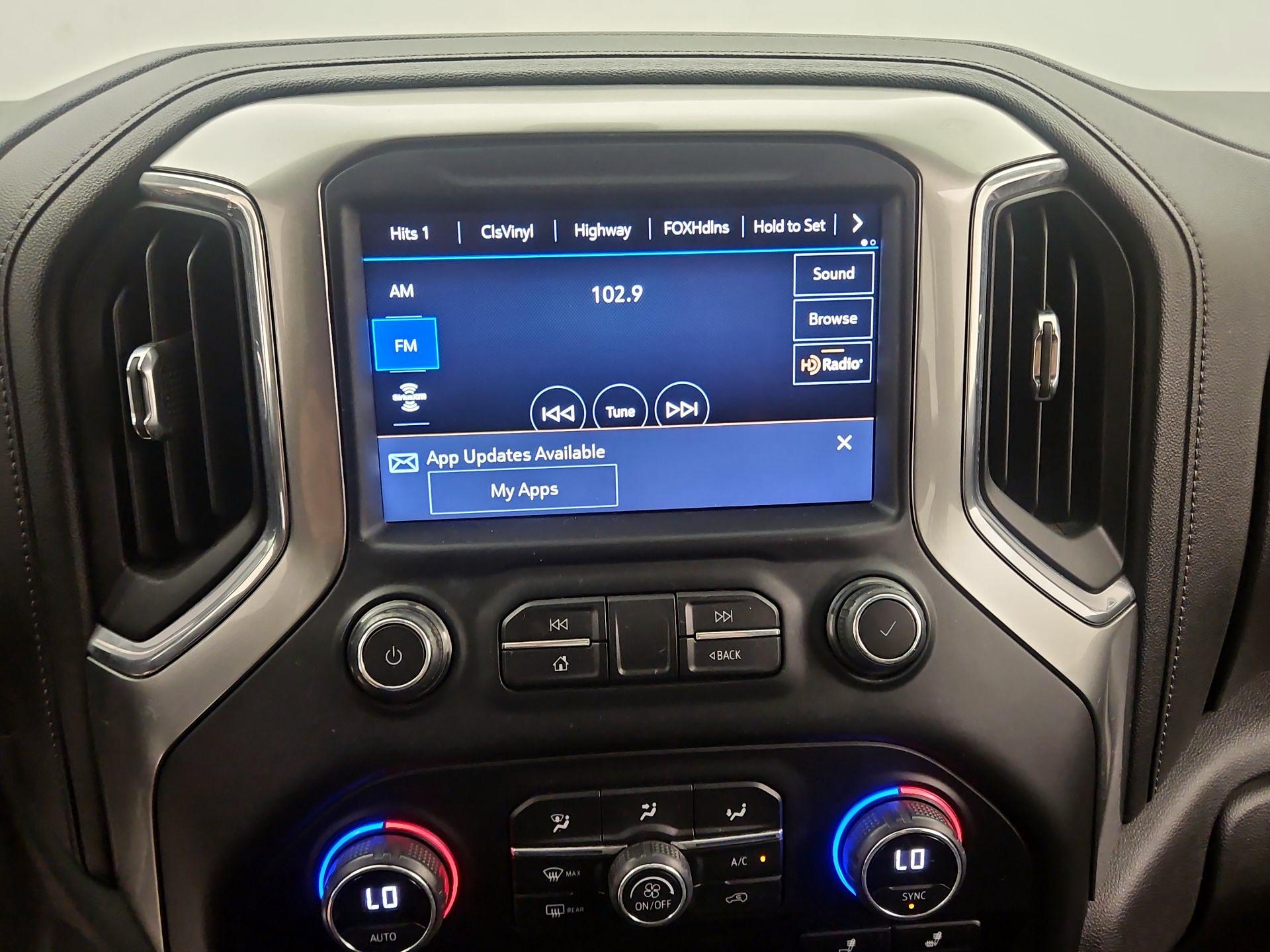 Thumbnail: 2020 Chevrolet Silverado 1500 - 15