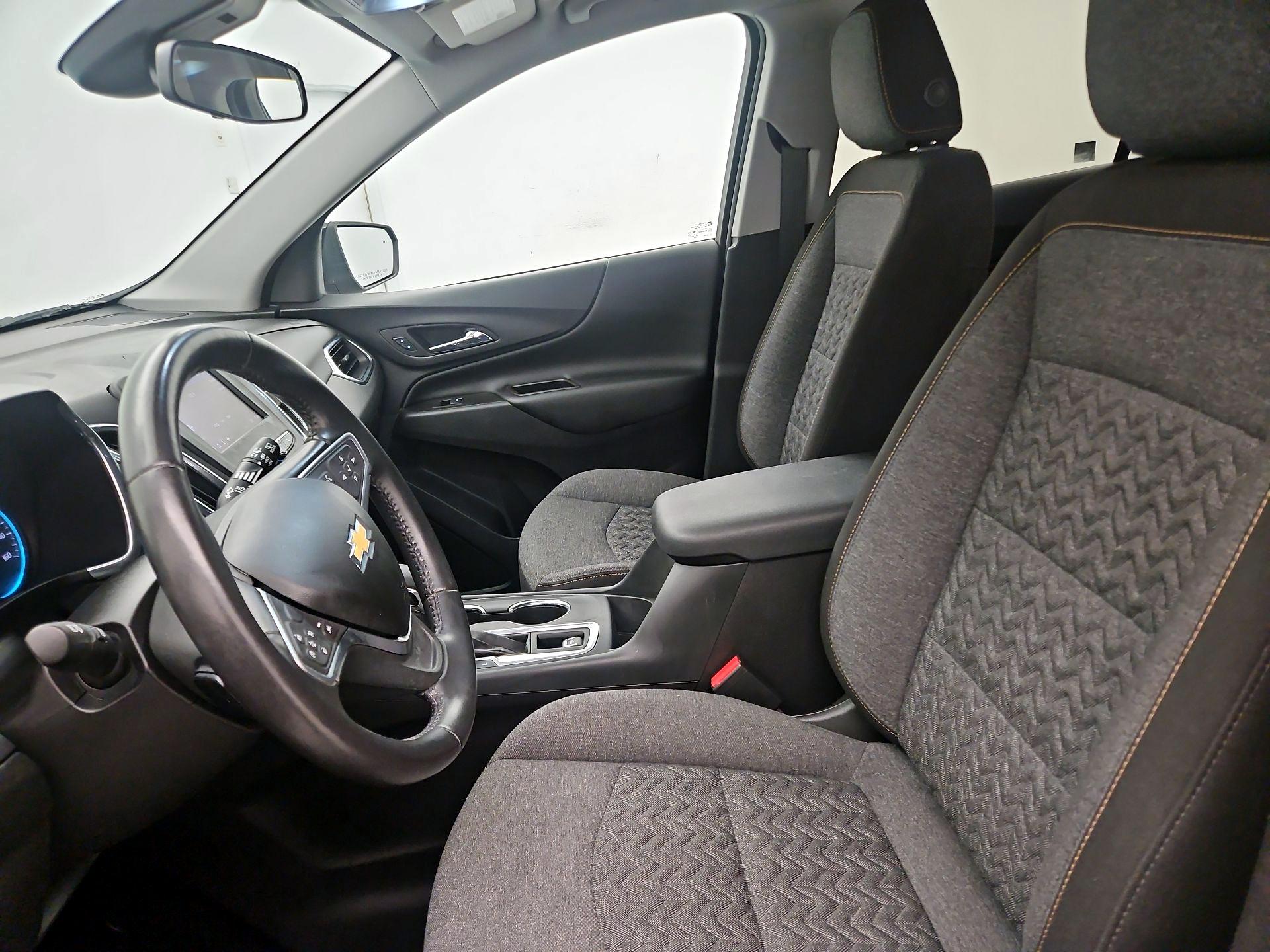 Thumbnail: 2022 Chevrolet Equinox - 11