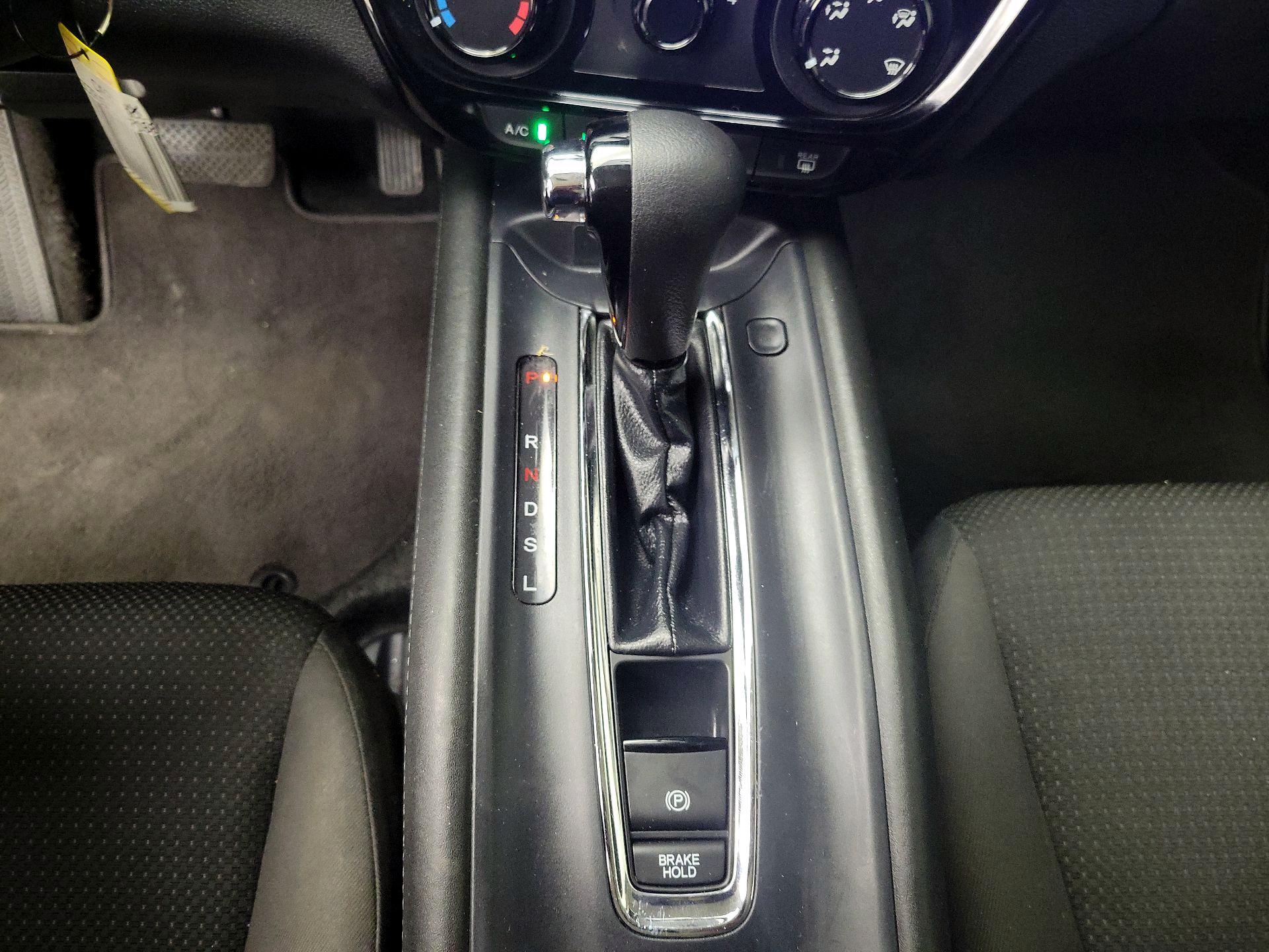 Thumbnail: 2021 Honda HR-V - 17