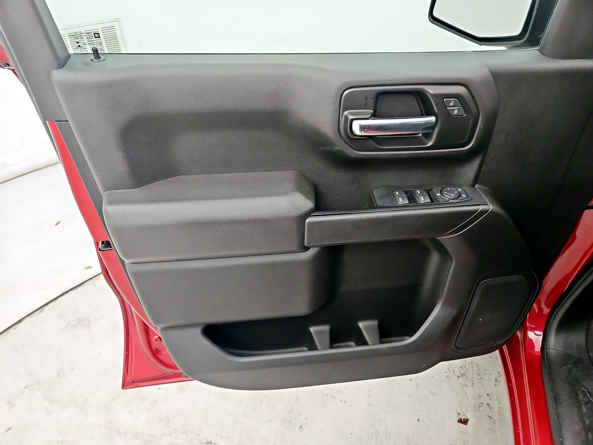 Thumbnail: 2022 Chevrolet Silverado 1500 - 12