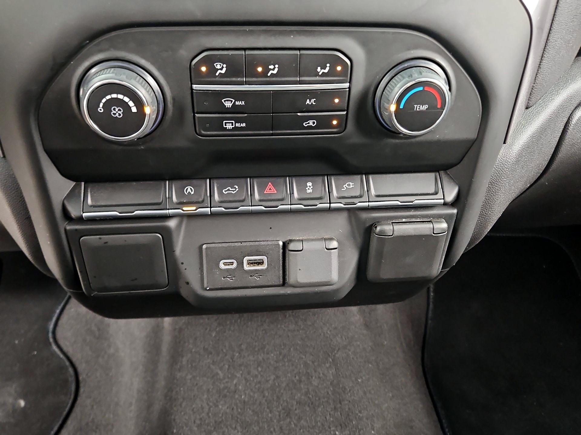 Thumbnail: 2022 Chevrolet Silverado 1500 - 16