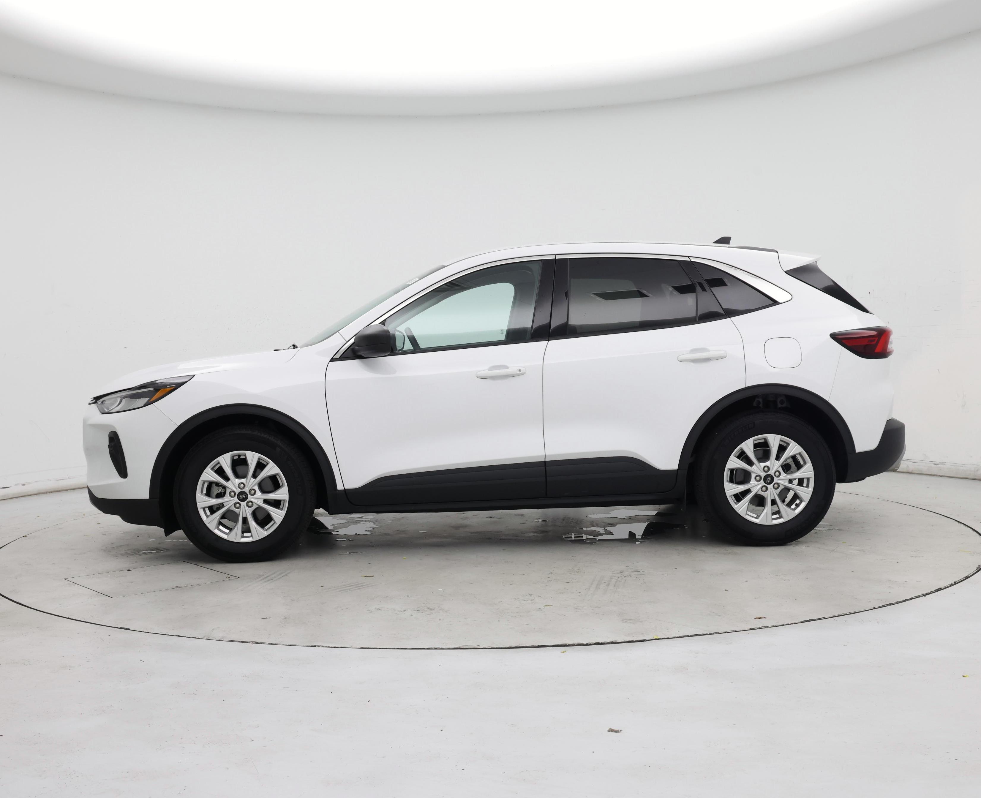 Thumbnail: 2023 Ford Escape - 3