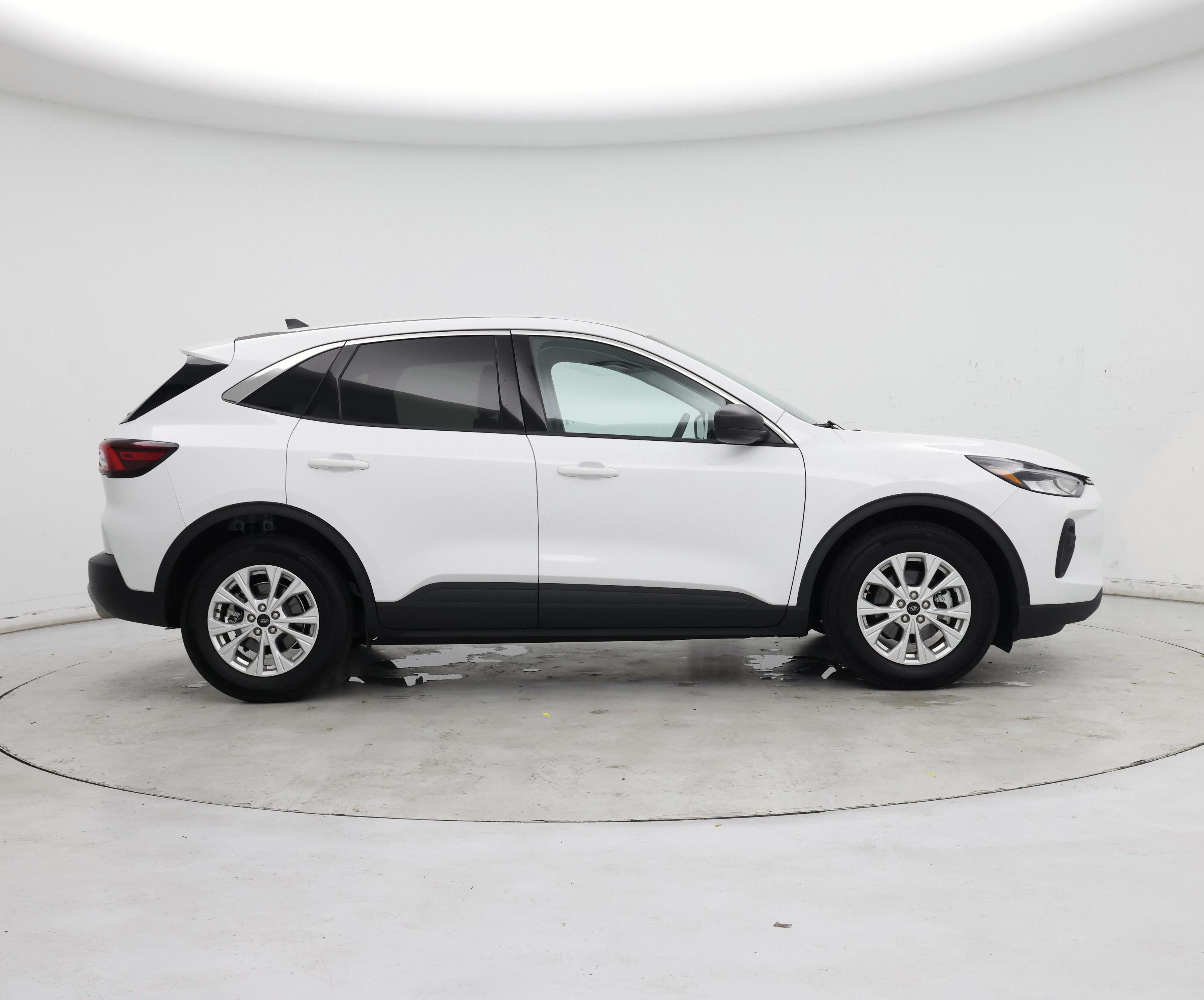 Thumbnail: 2023 Ford Escape - 7