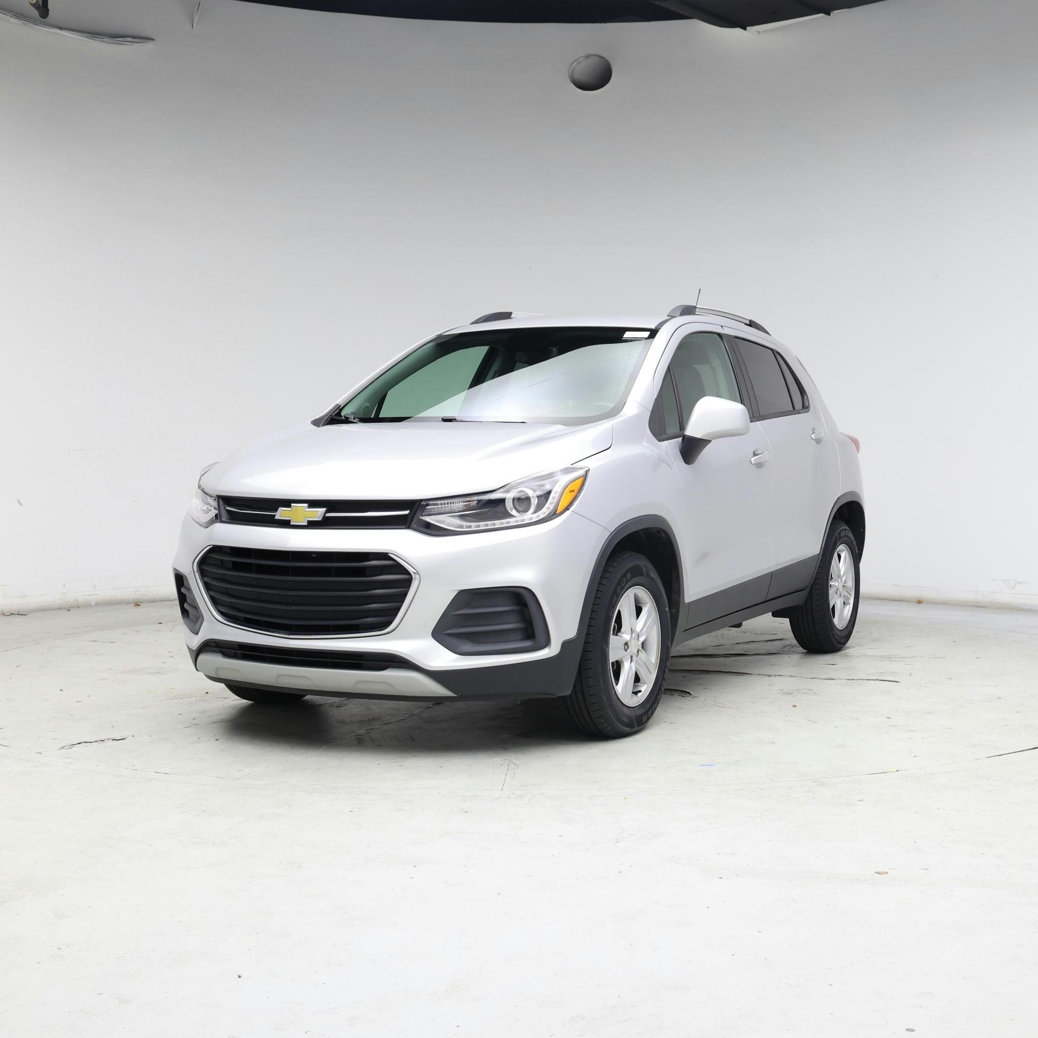 Thumbnail: 2022 Chevrolet Trax - 4