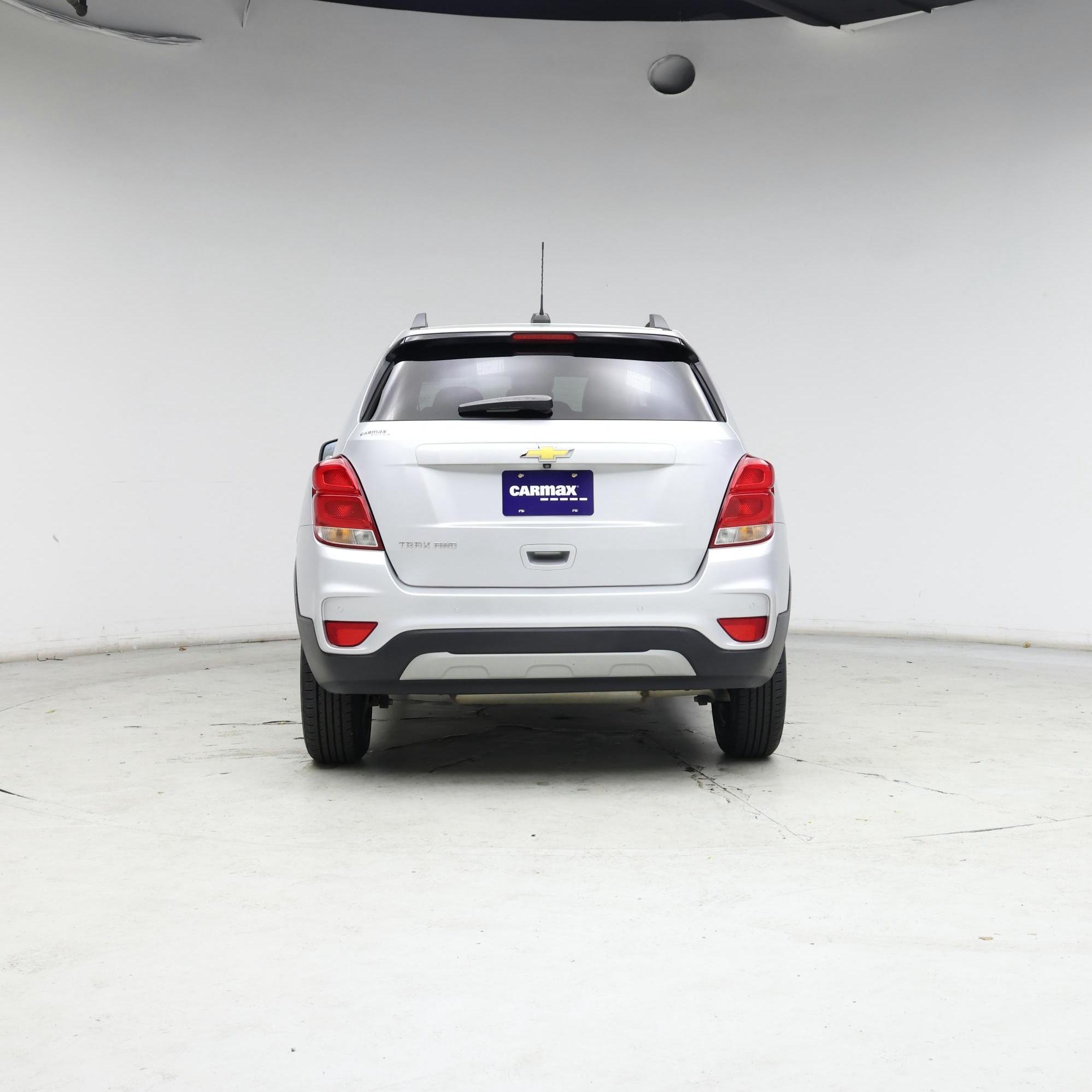 Thumbnail: 2022 Chevrolet Trax - 6