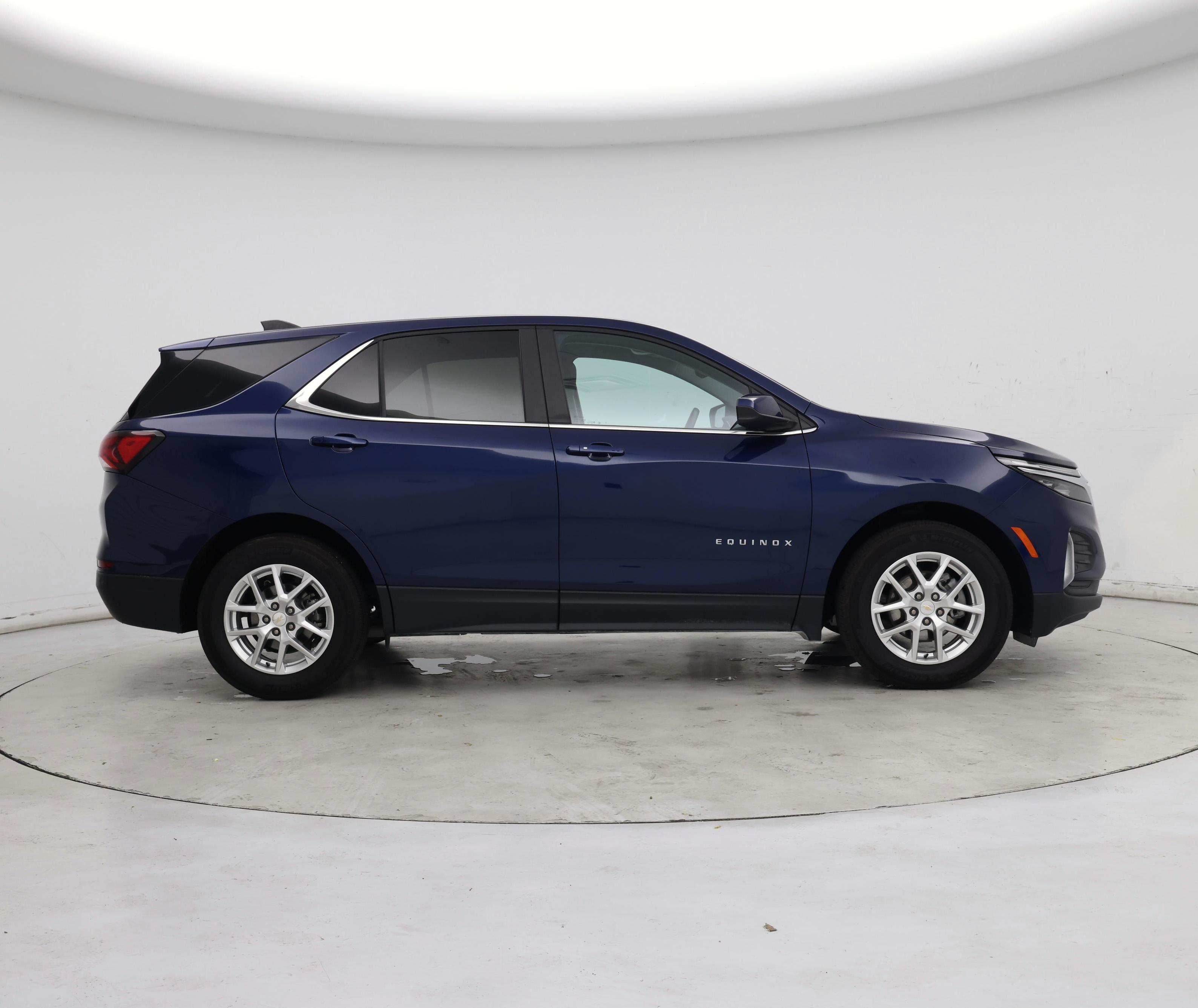 Thumbnail: 2022 Chevrolet Equinox - 7