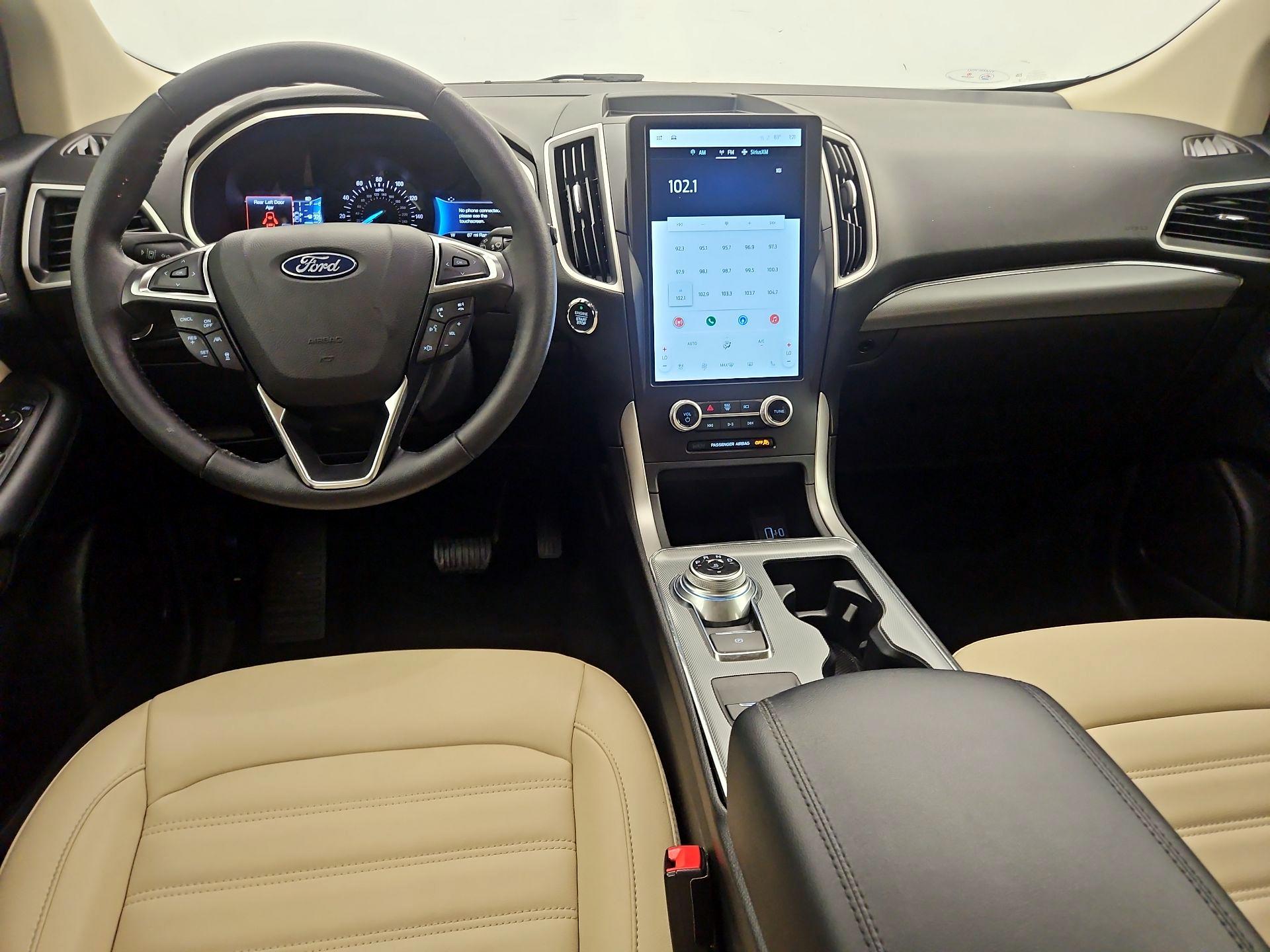 Thumbnail: 2021 Ford Edge - 9
