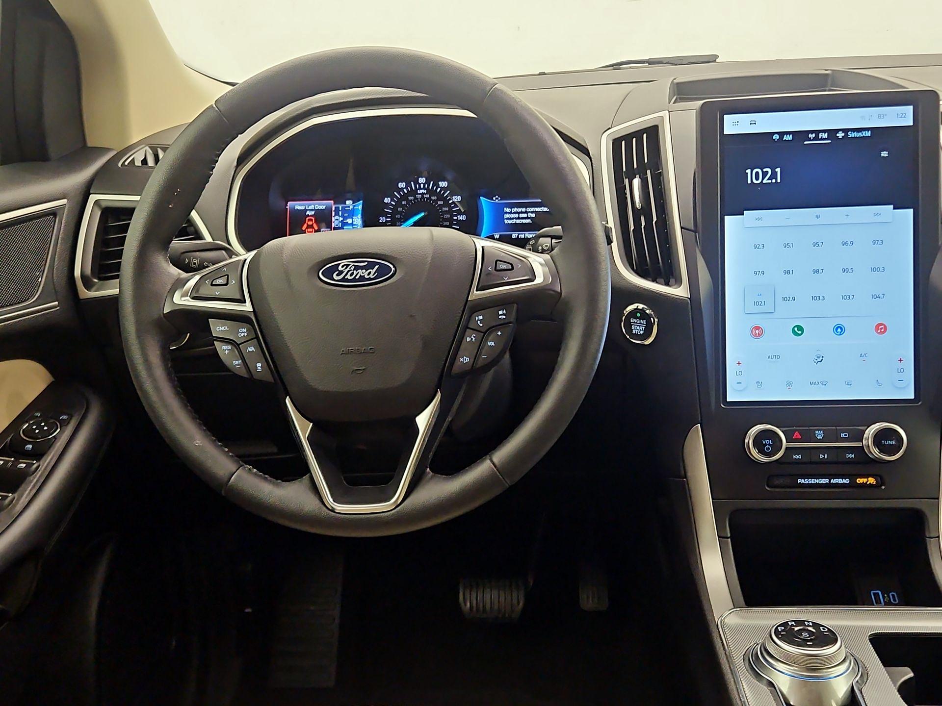 Thumbnail: 2021 Ford Edge - 10
