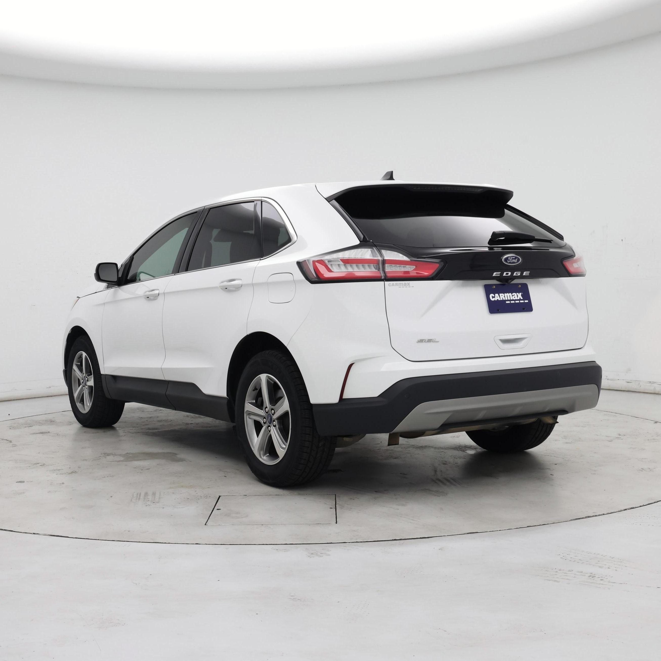 Thumbnail: 2021 Ford Edge - 2