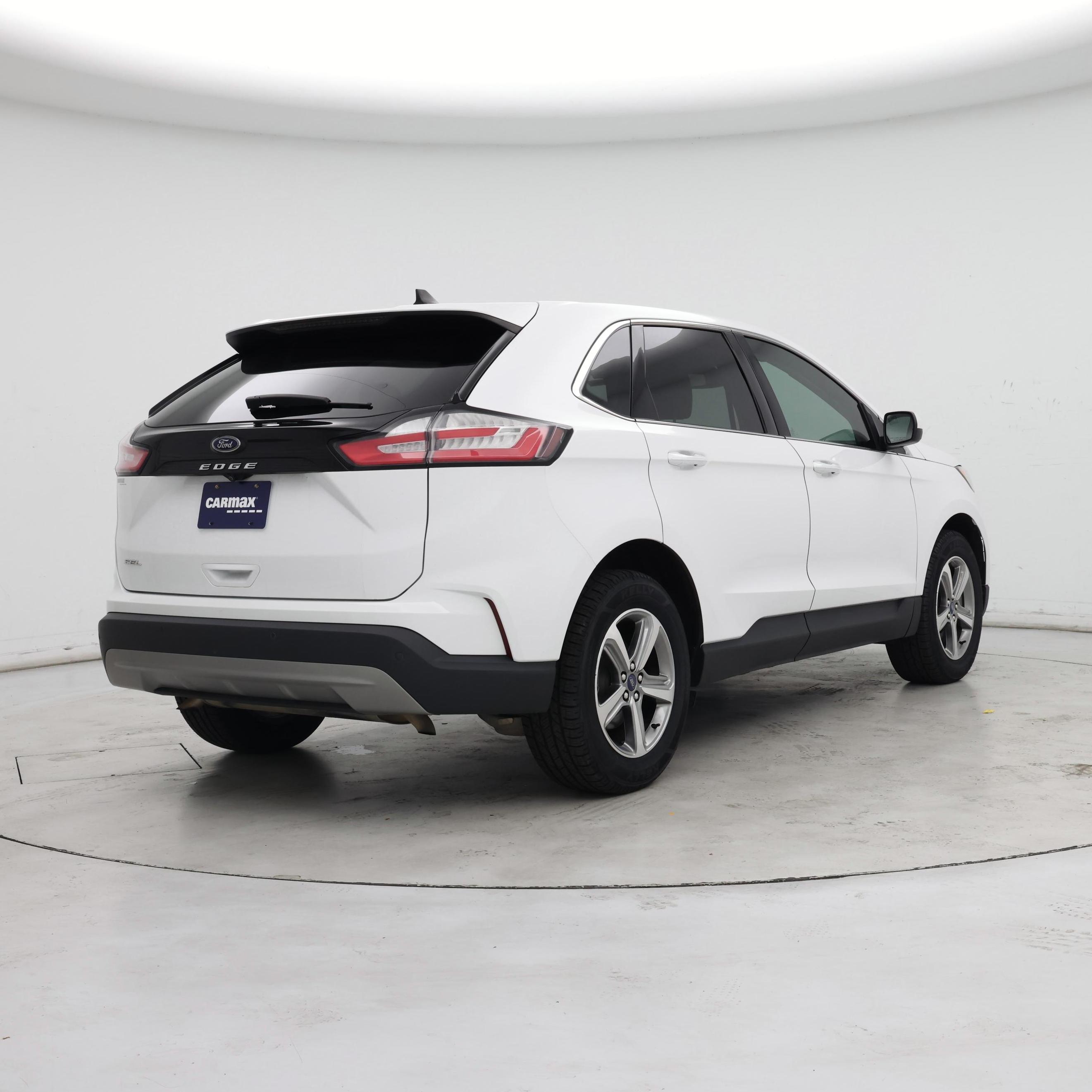 Thumbnail: 2021 Ford Edge - 8