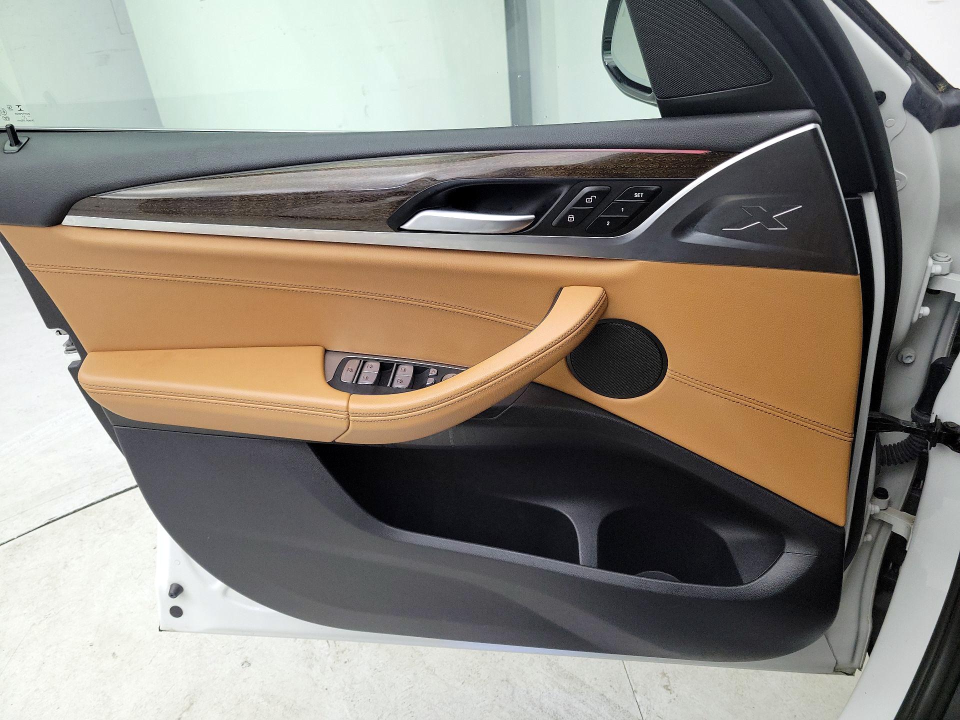 Thumbnail: 2021 BMW X3 - 12