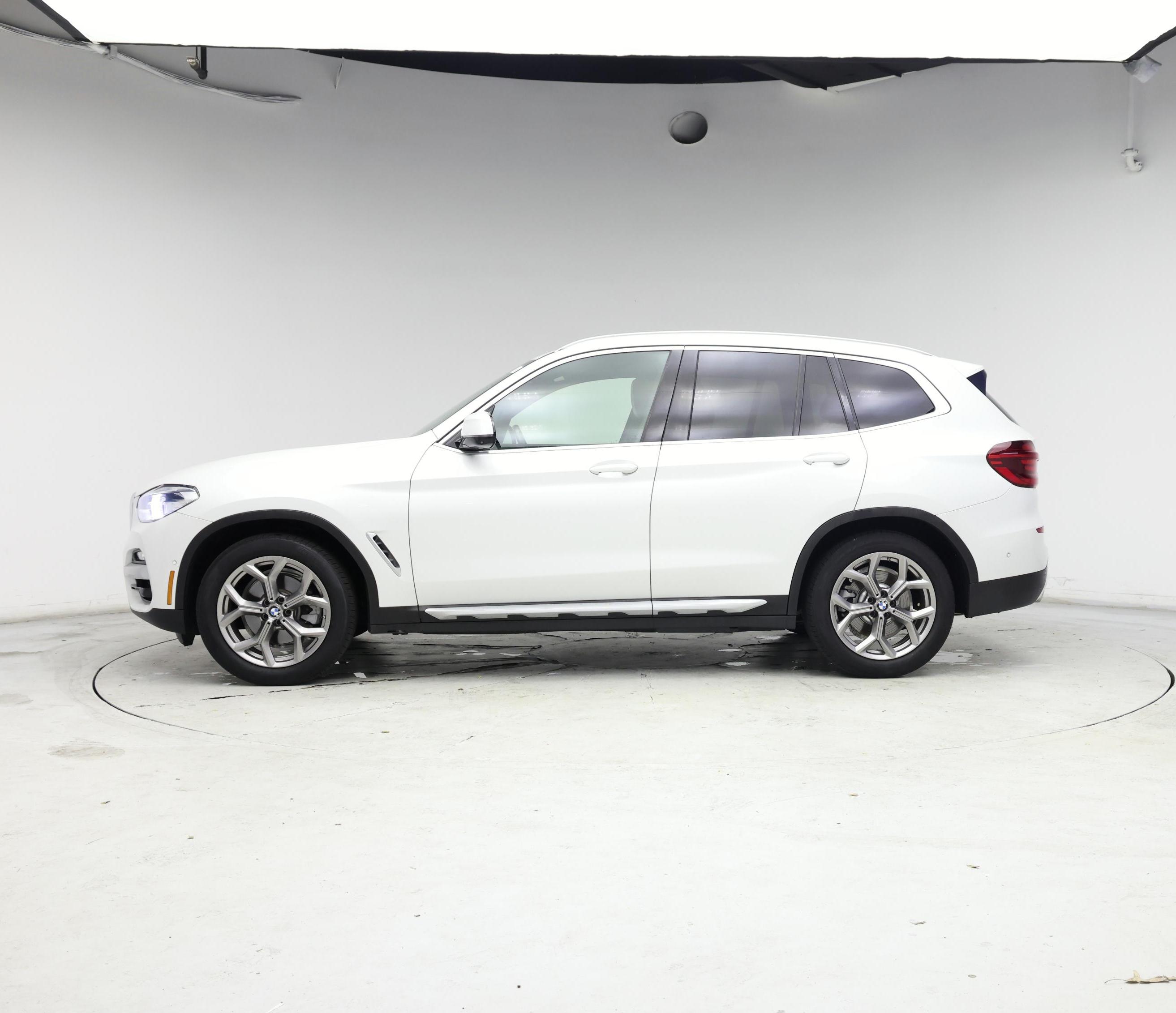 Thumbnail: 2021 BMW X3 - 3