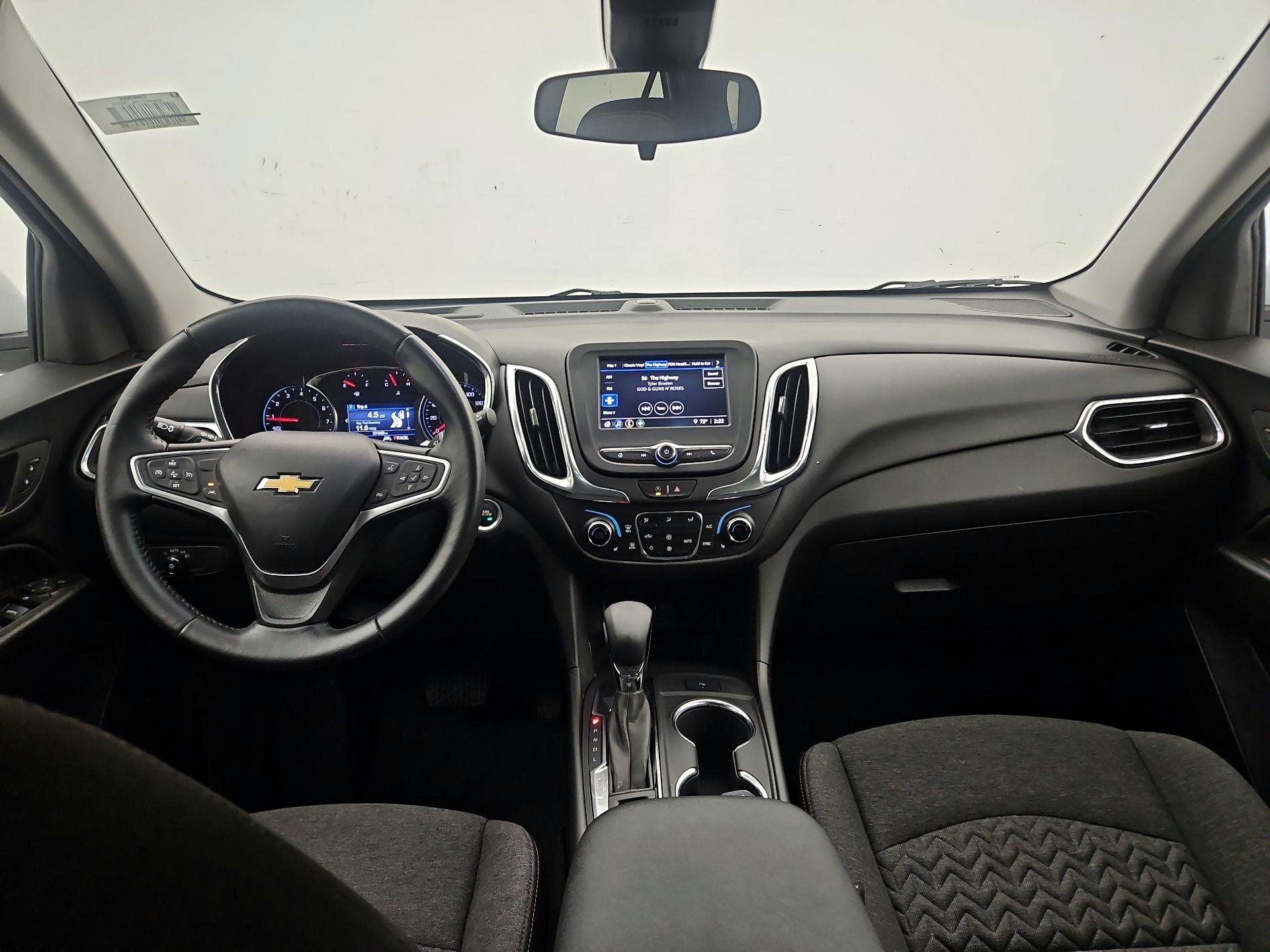 Thumbnail: 2022 Chevrolet Equinox - 9