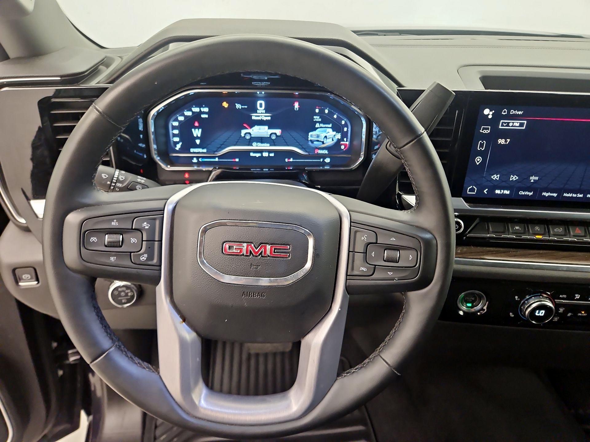 Thumbnail: 2023 GMC Sierra 1500 - 10