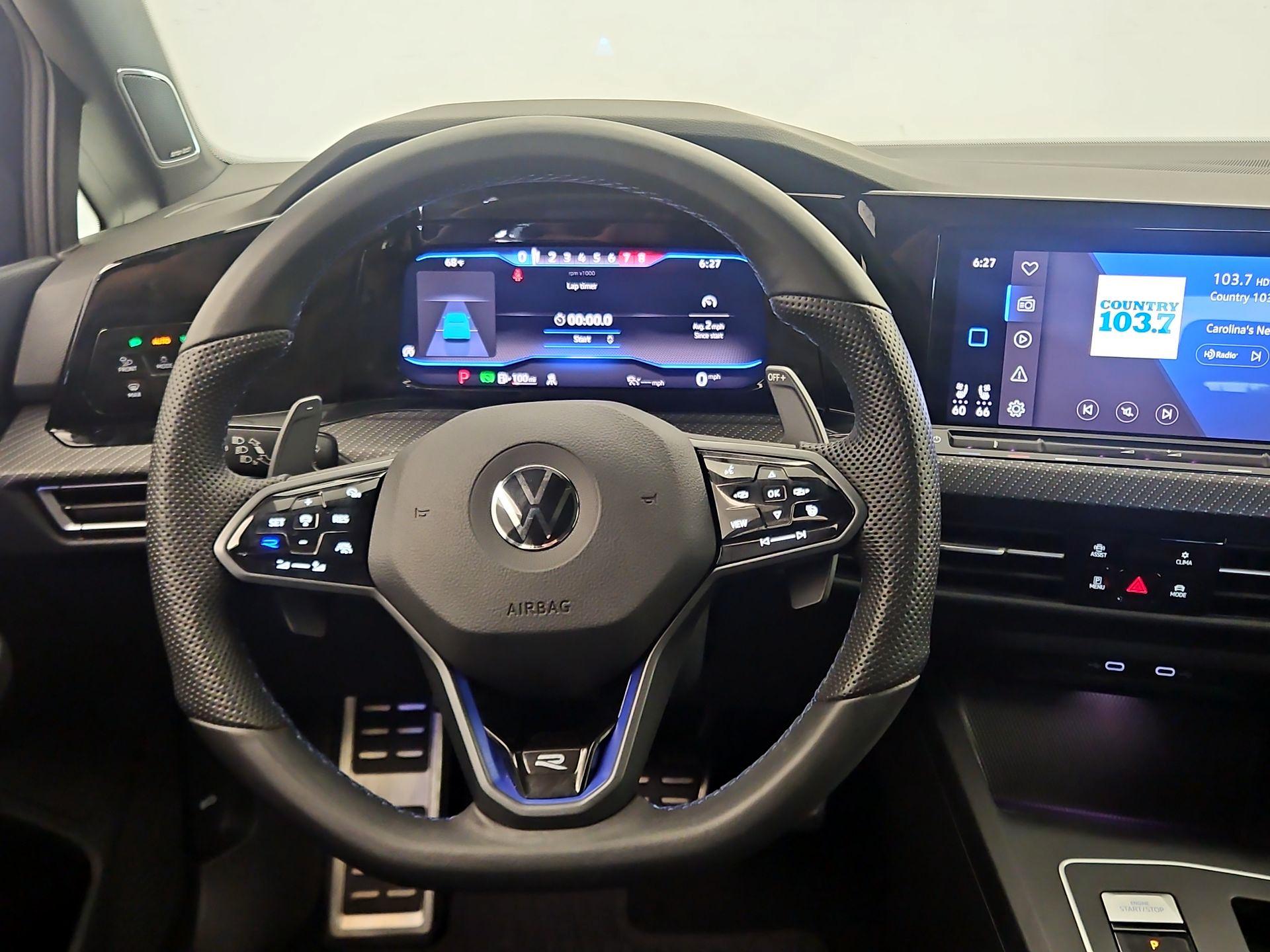 Thumbnail: 2022 Volkswagen Golf - 10