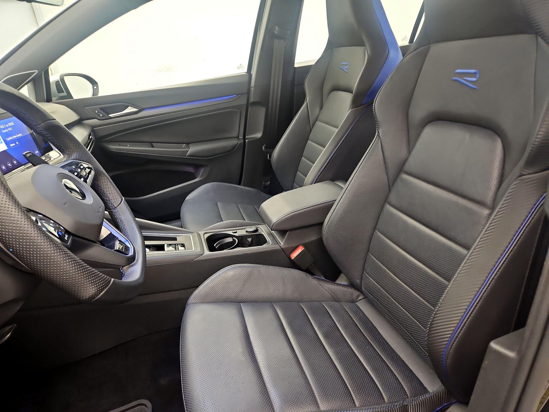 Thumbnail: 2022 Volkswagen Golf - 11