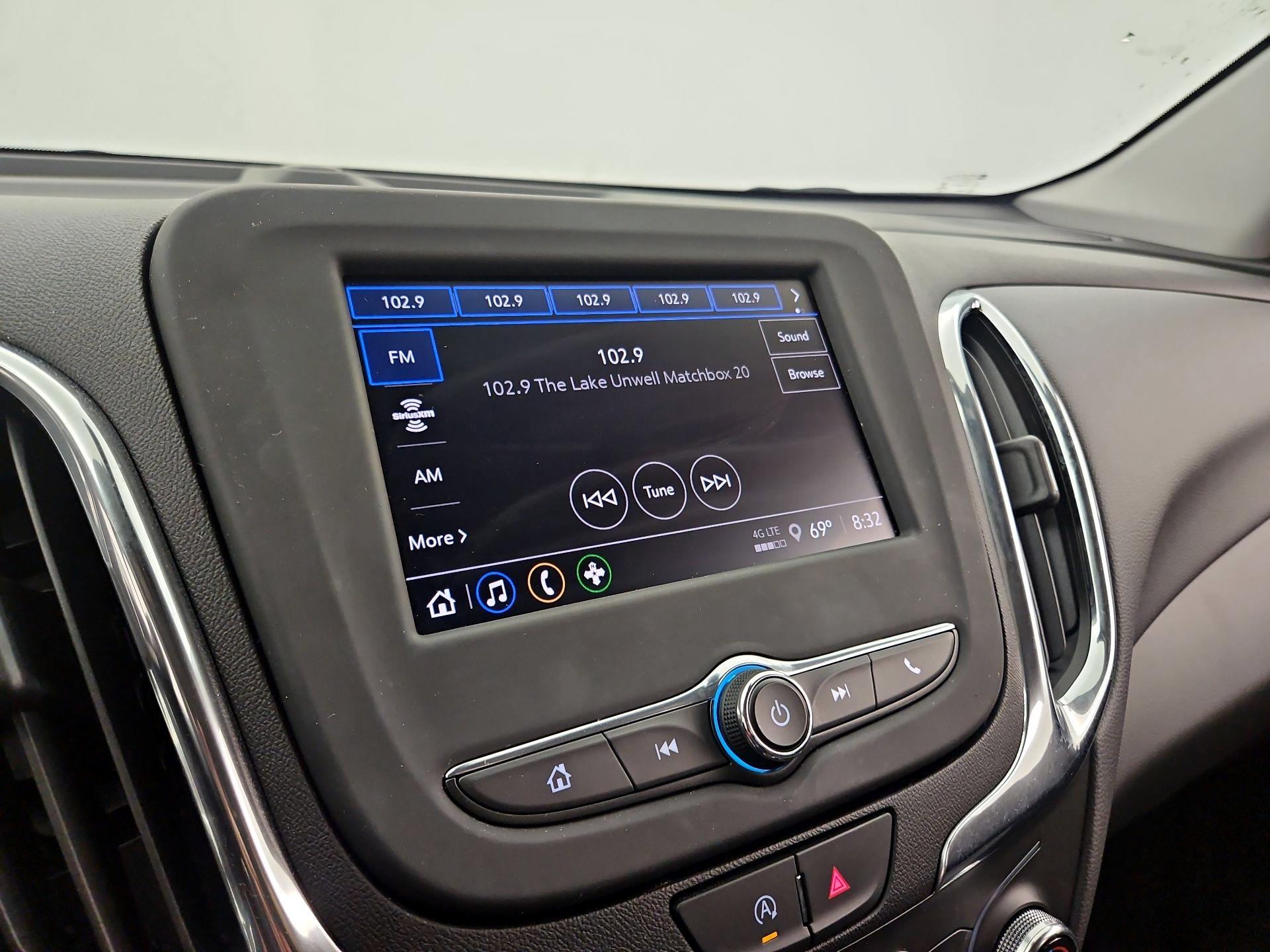 Thumbnail: 2022 Chevrolet Equinox - 15