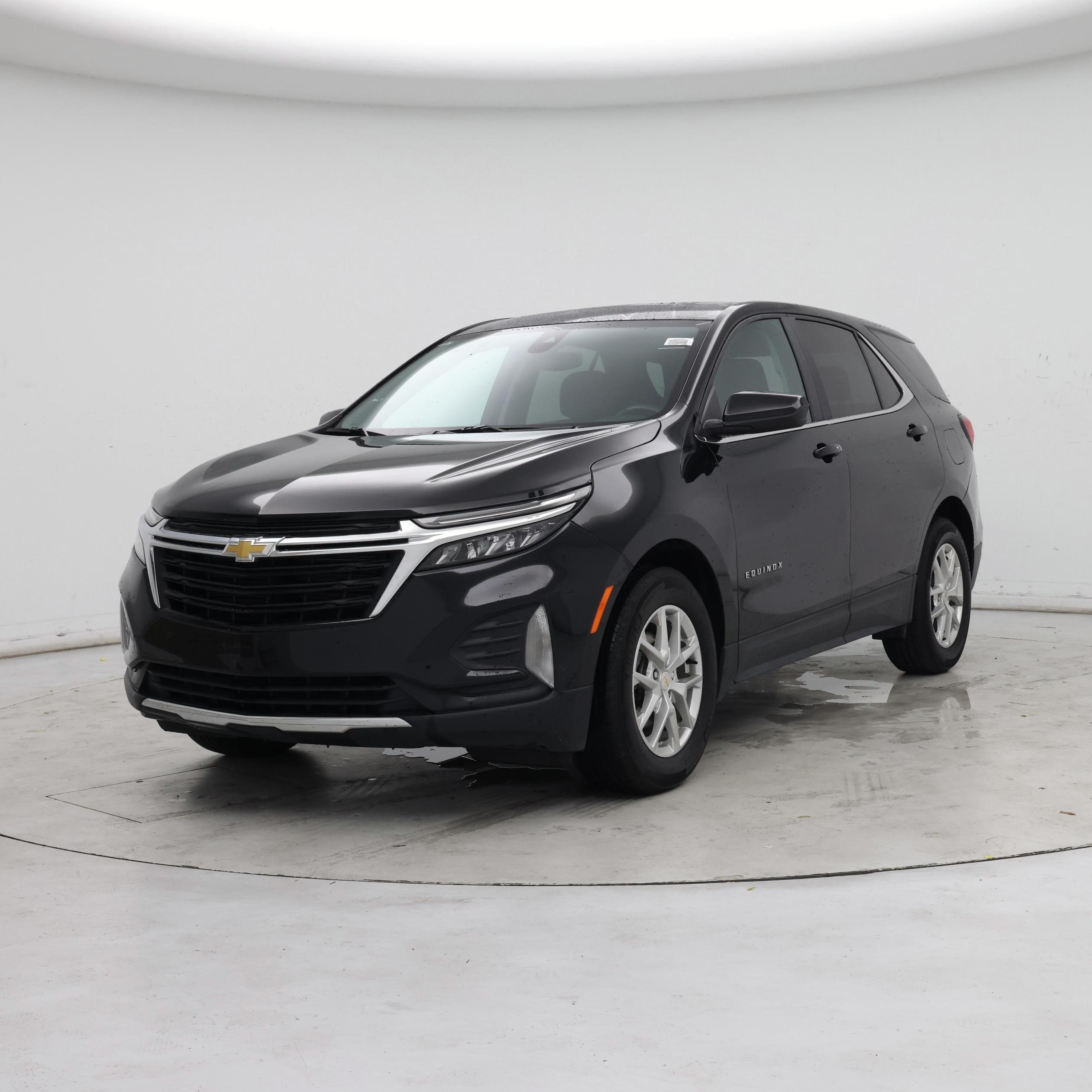 Thumbnail: 2022 Chevrolet Equinox - 4