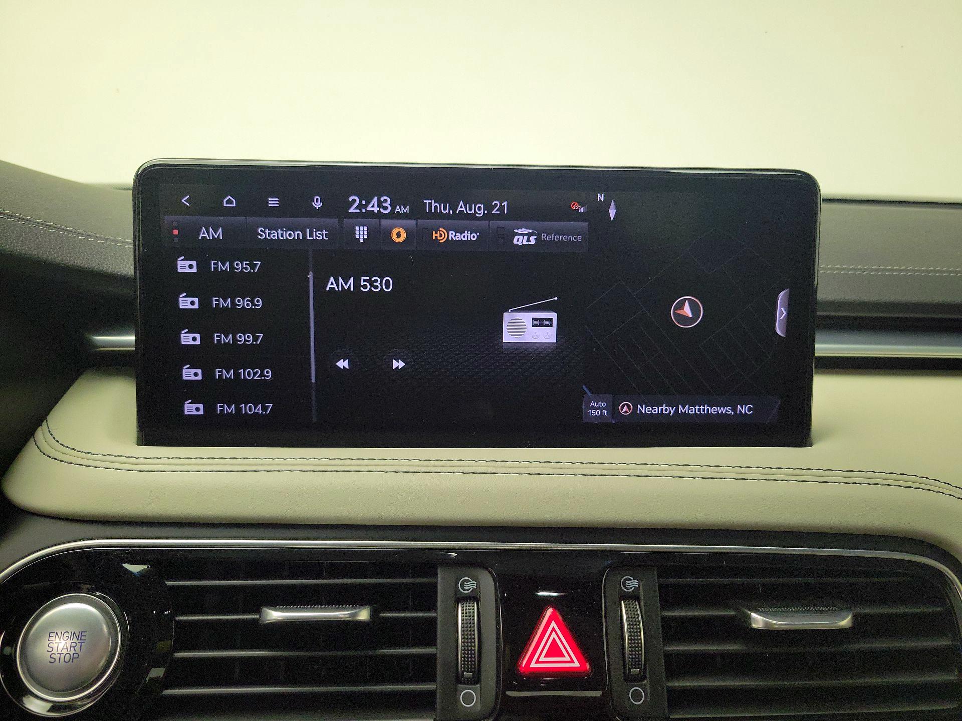 Thumbnail: 2022 Genesis G70 - 16