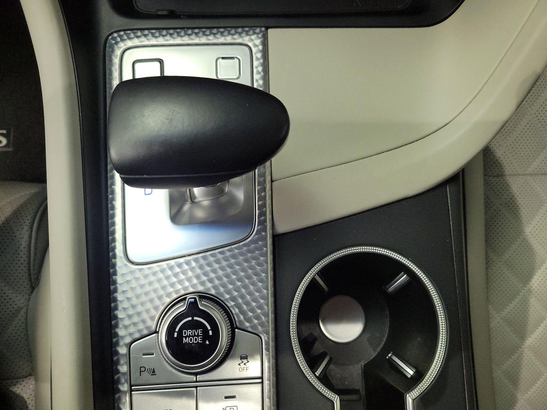 Thumbnail: 2022 Genesis G70 - 18