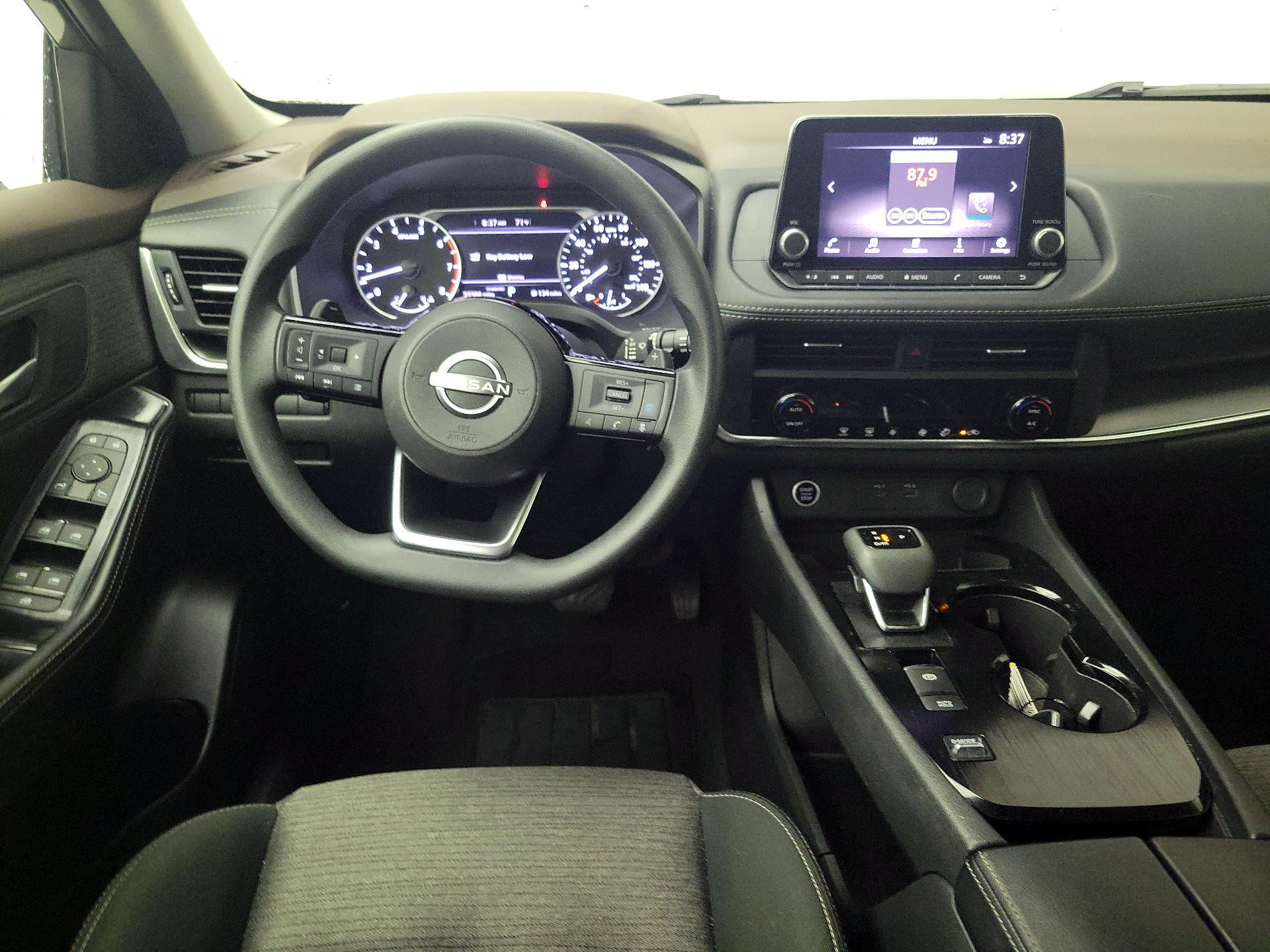 Thumbnail: 2023 Nissan Rogue - 10