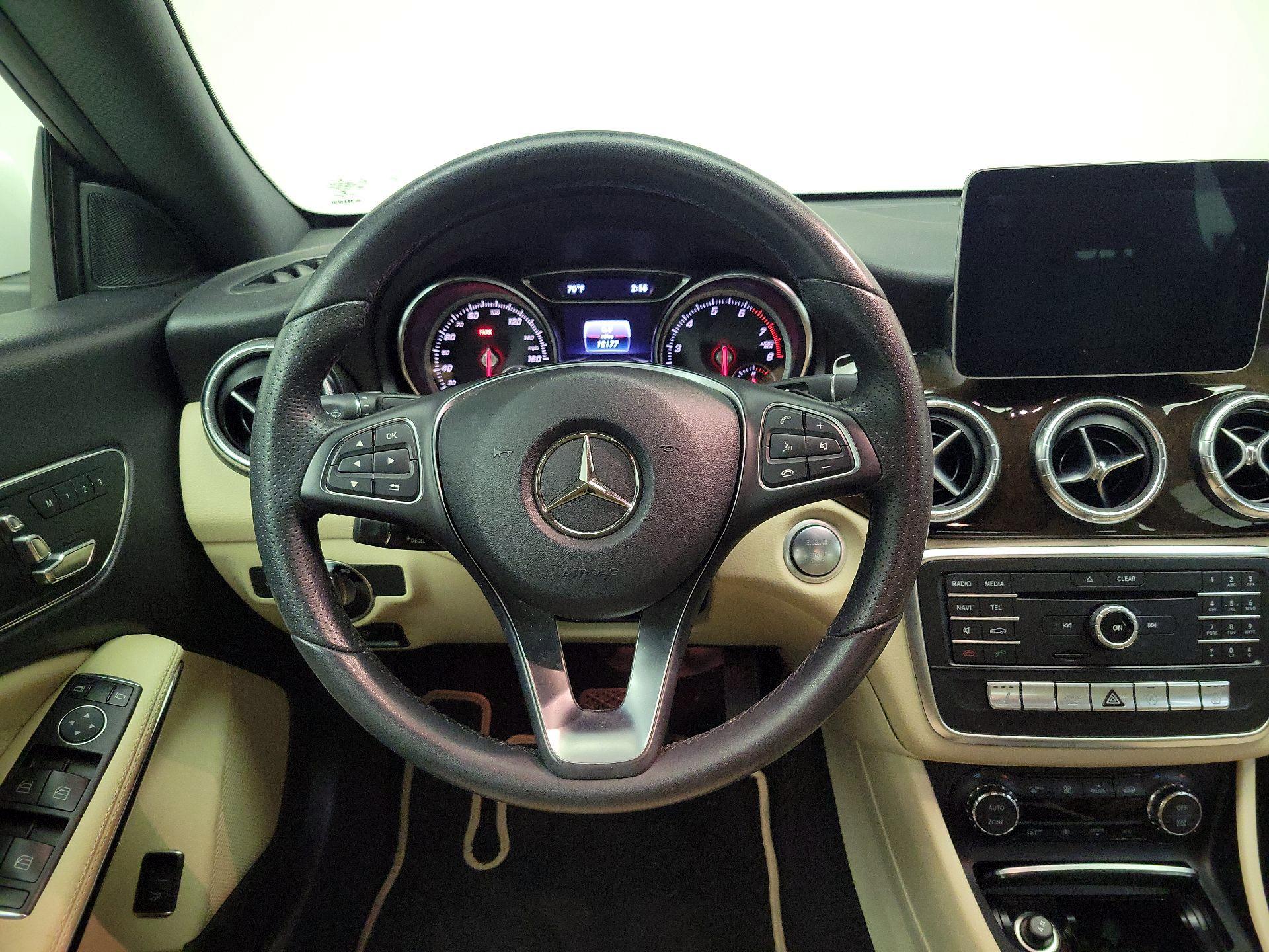 Thumbnail: 2018 Mercedes-Benz CLA - 10