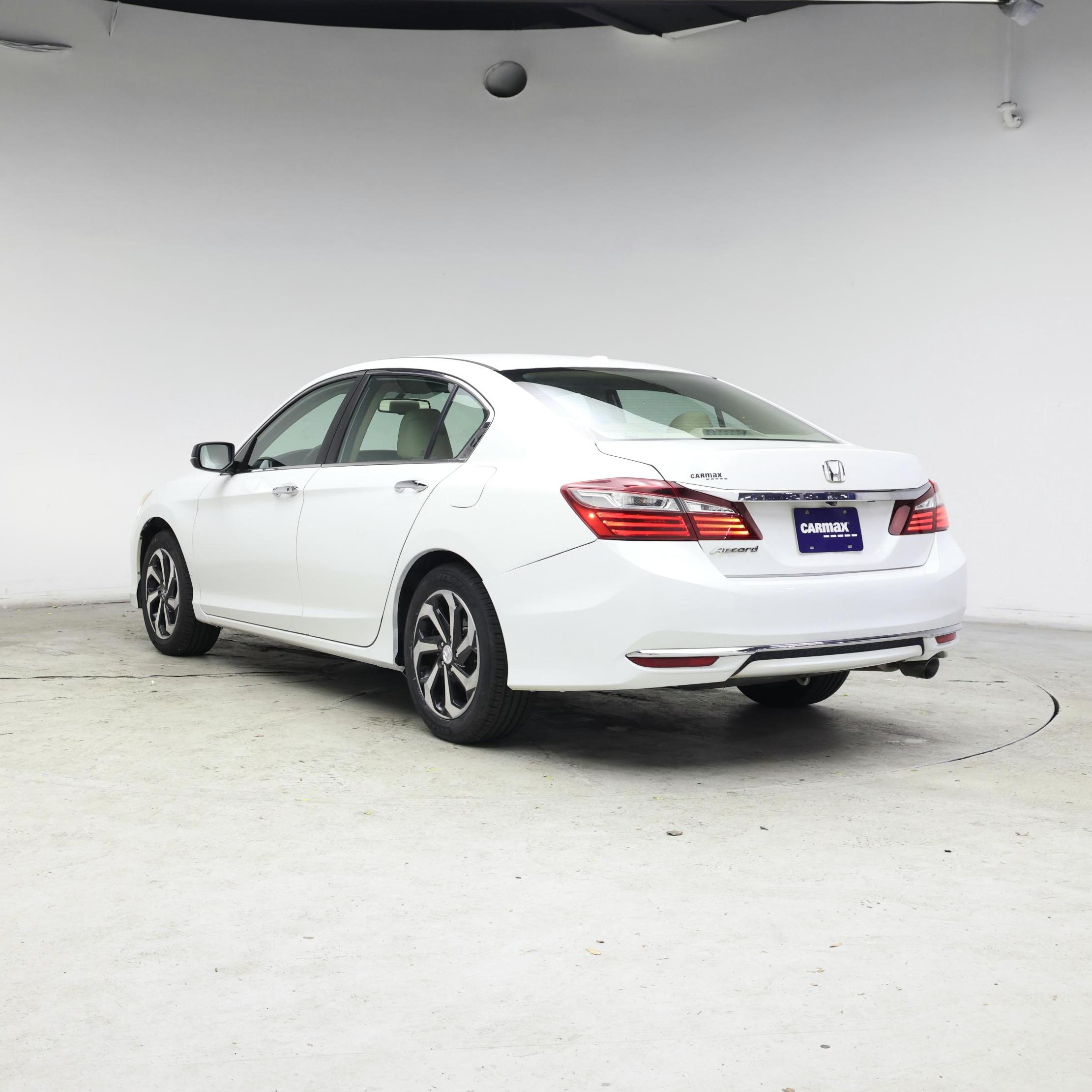 Thumbnail: 2017 Honda Accord - 2