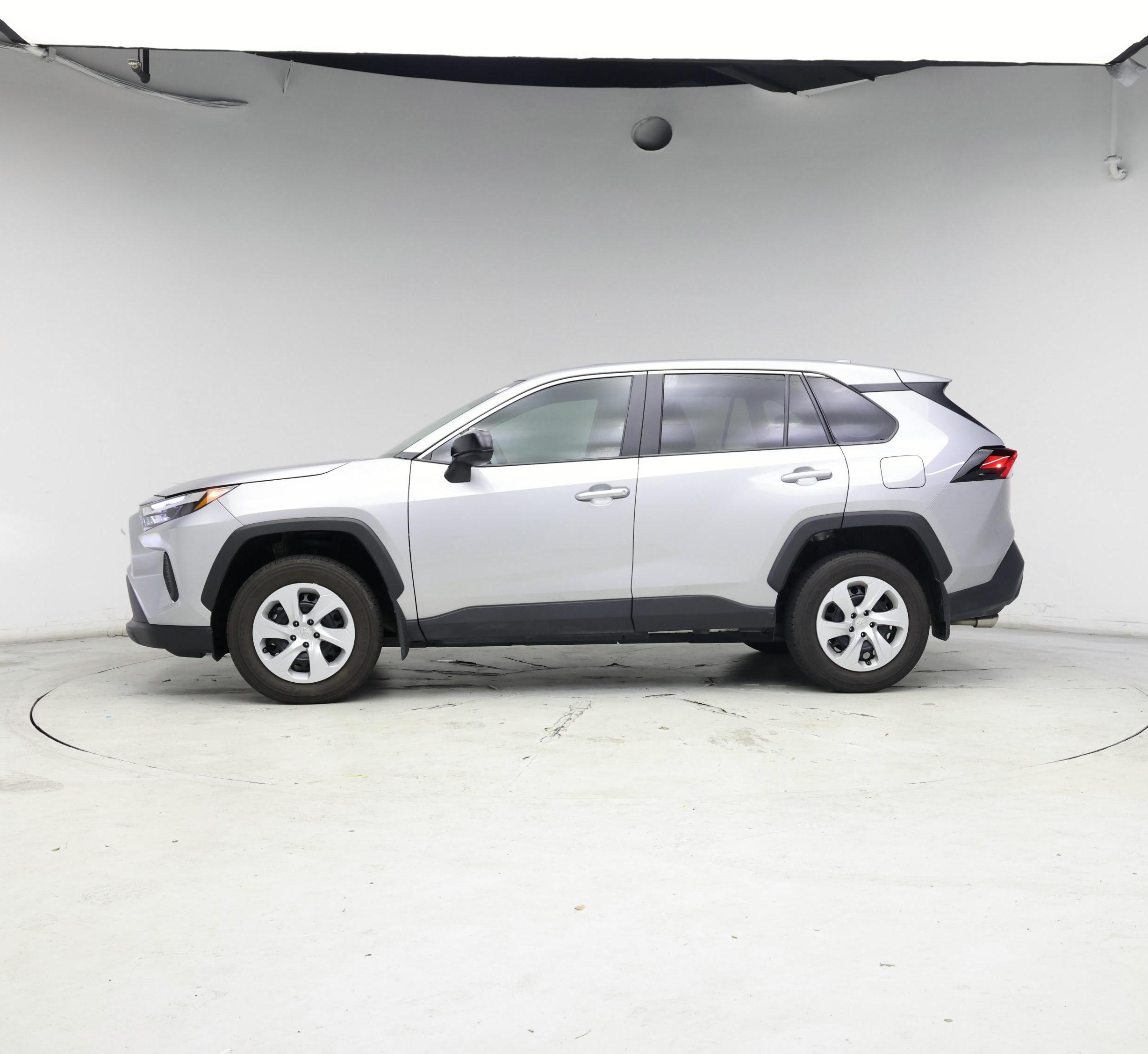 Thumbnail: 2025 Toyota RAV4 - 3
