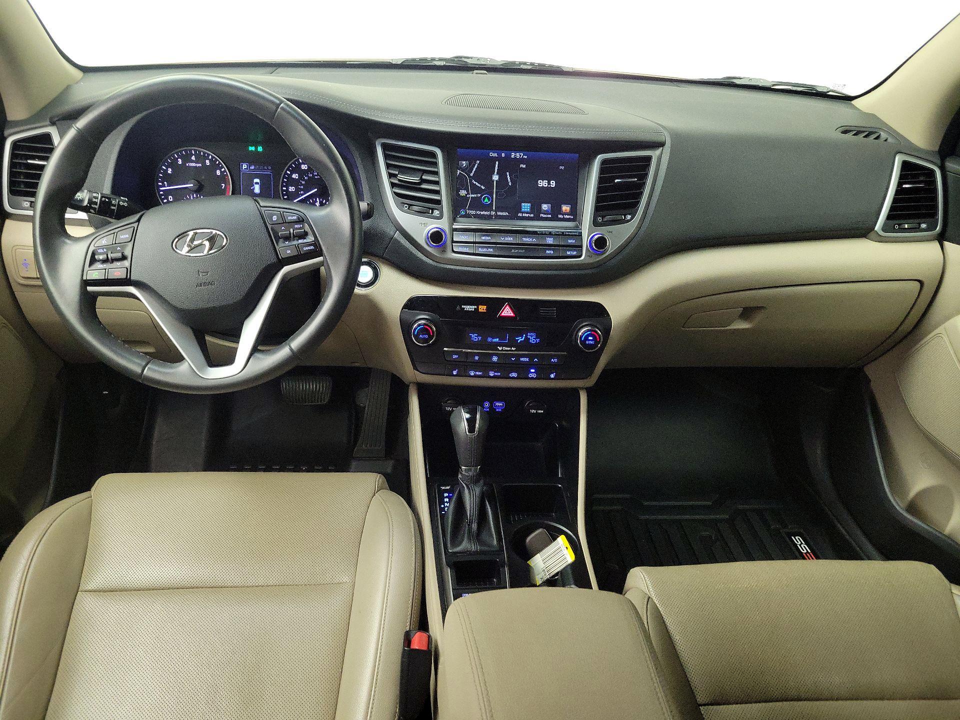 Thumbnail: 2017 Hyundai Tucson - 9