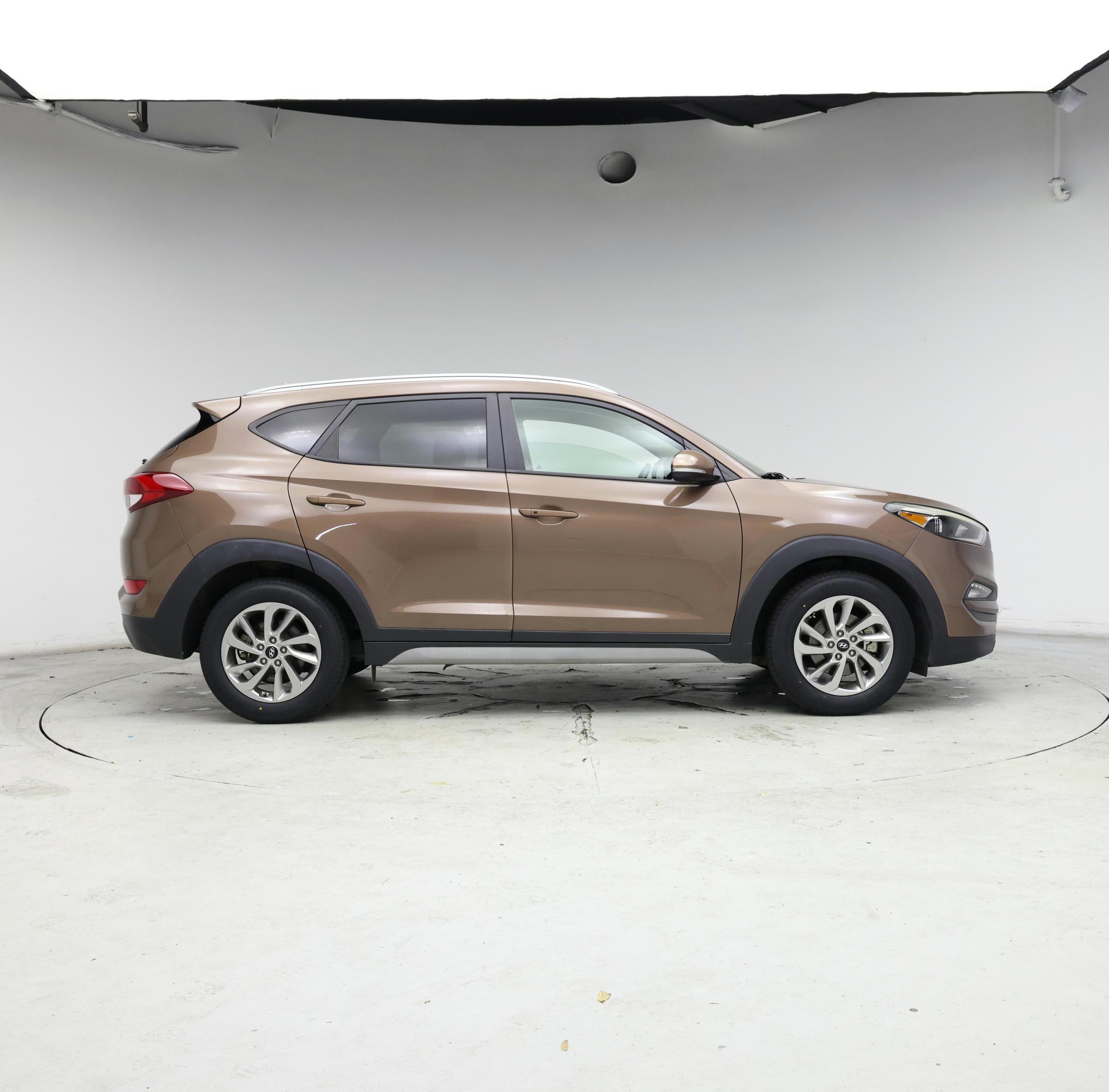 Thumbnail: 2017 Hyundai Tucson - 7