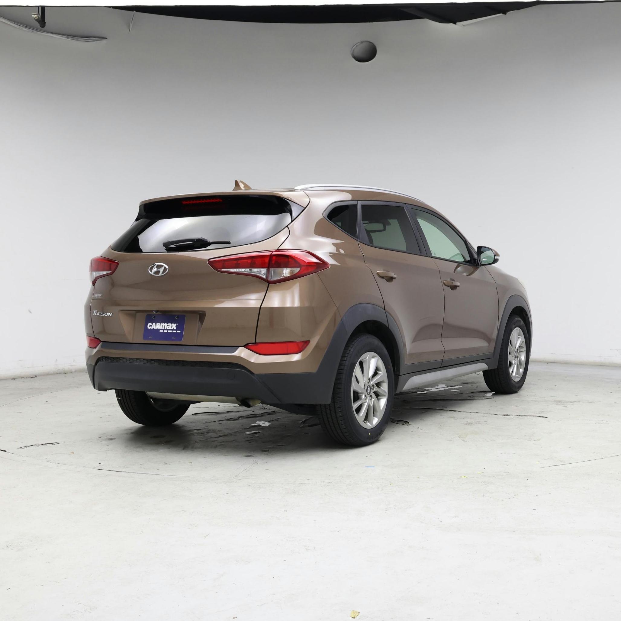 Thumbnail: 2017 Hyundai Tucson - 8