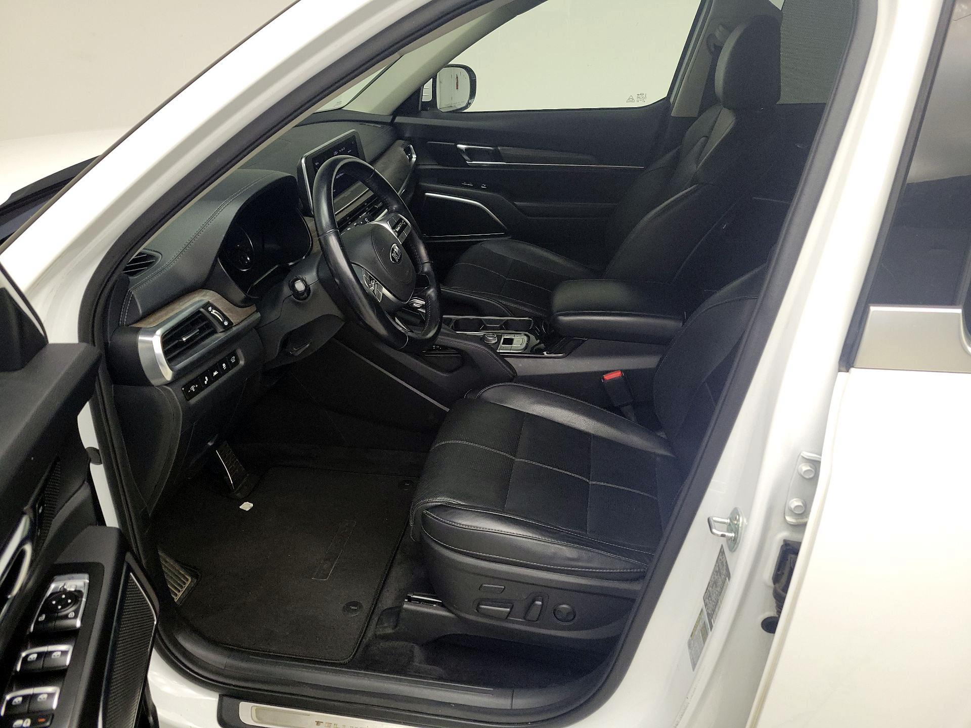 Thumbnail: 2020 Kia Telluride - 11