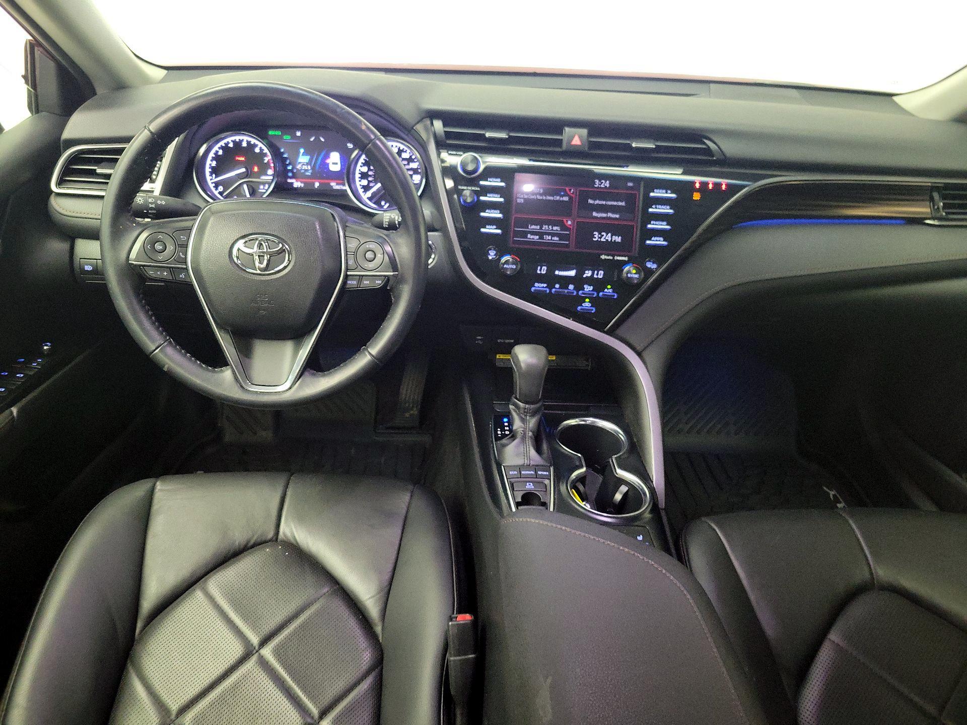 Thumbnail: 2019 Toyota Camry - 9