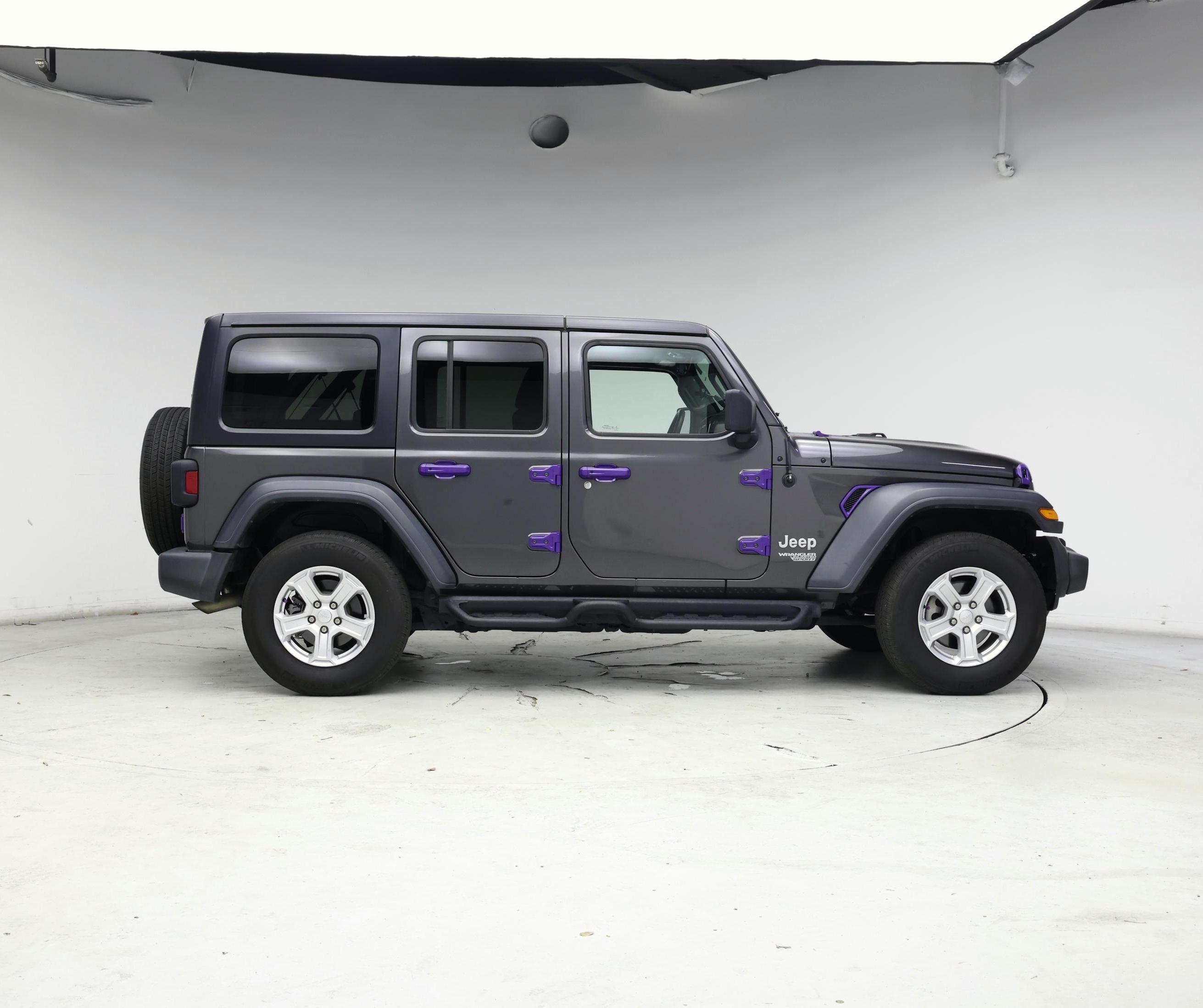 Thumbnail: 2018 Jeep Wrangler - 7