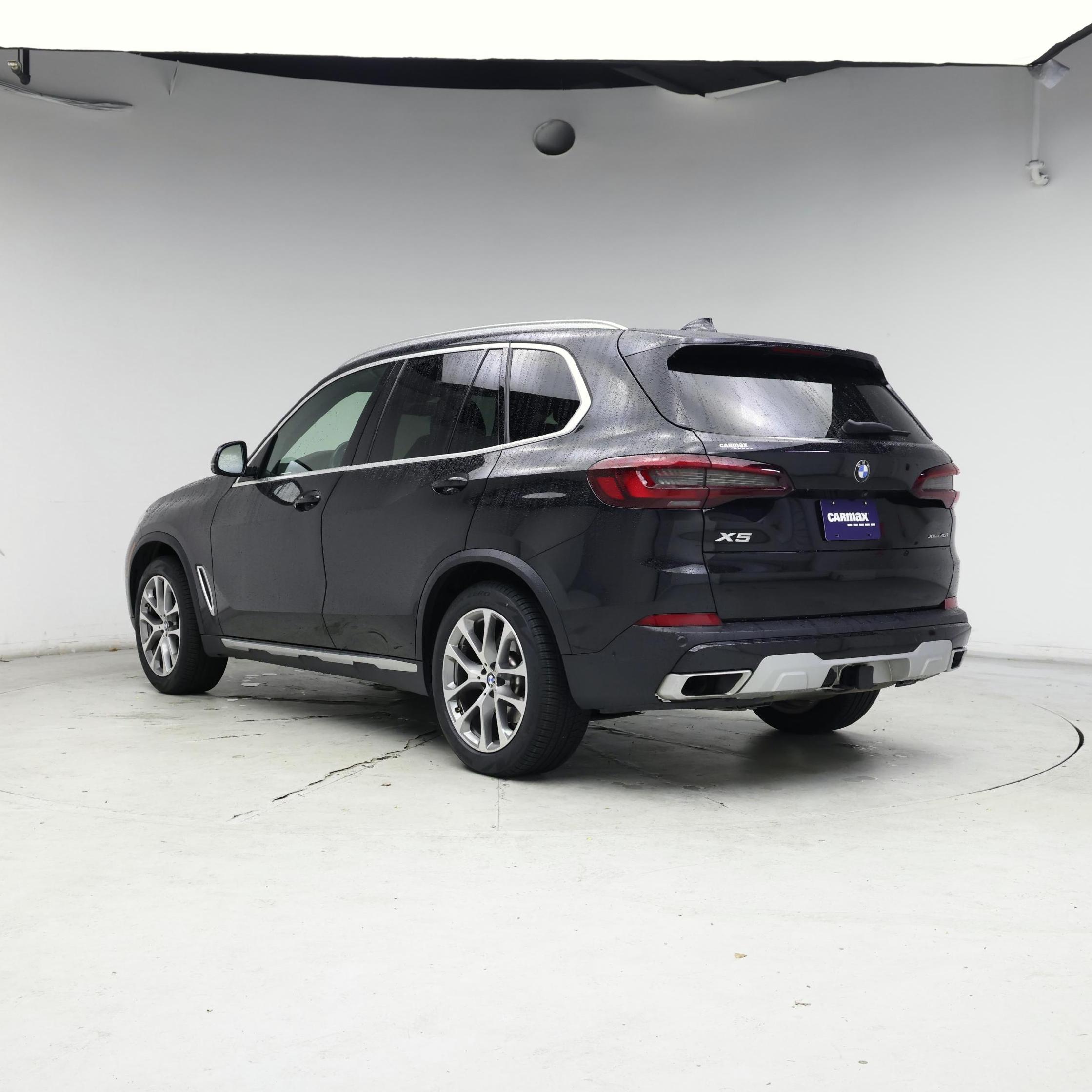 Thumbnail: 2021 BMW X5 - 2